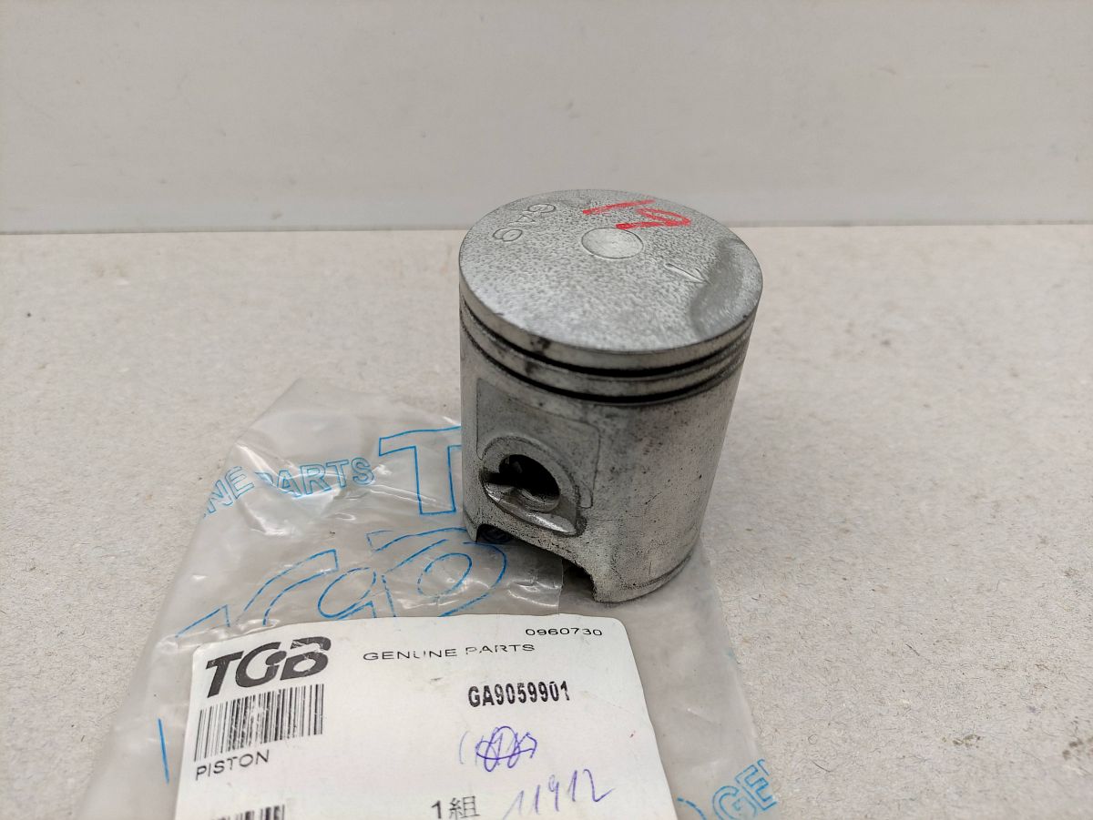 TGB ATV HORNET 90 - ORIGINAL Kolben NEU piston GA9059901  (40-4)