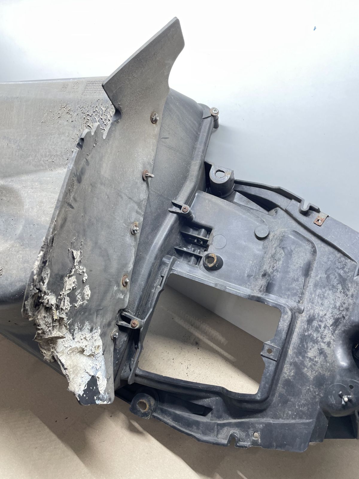Piaggio X9 250 - Helmfach Staufach Verkleidung fairing (75)