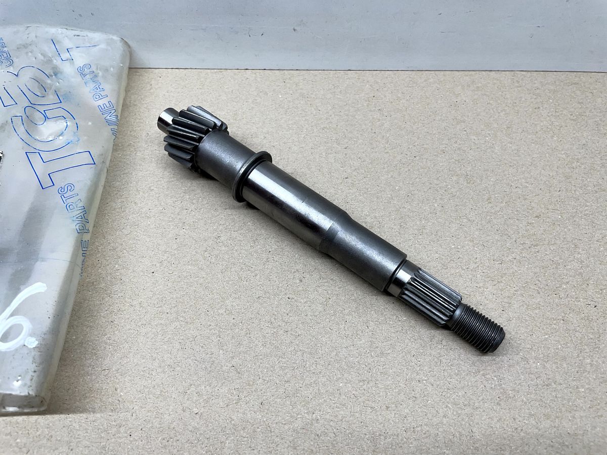 Pegasus Corona 125 TGB 303R Hawk 125 - Getriebewelle 400327 shaft drive (40-18)