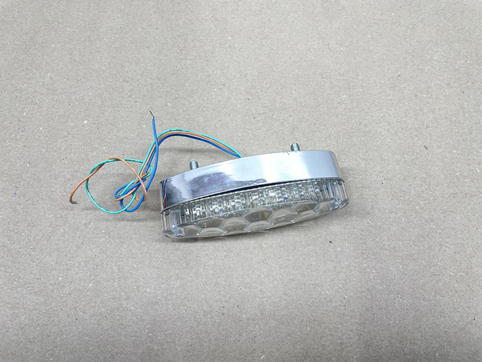 LED Rücklicht Universal mit E-Nummer 12V - Aprilia Honda KTM Yamaha Motorrad (118-25)