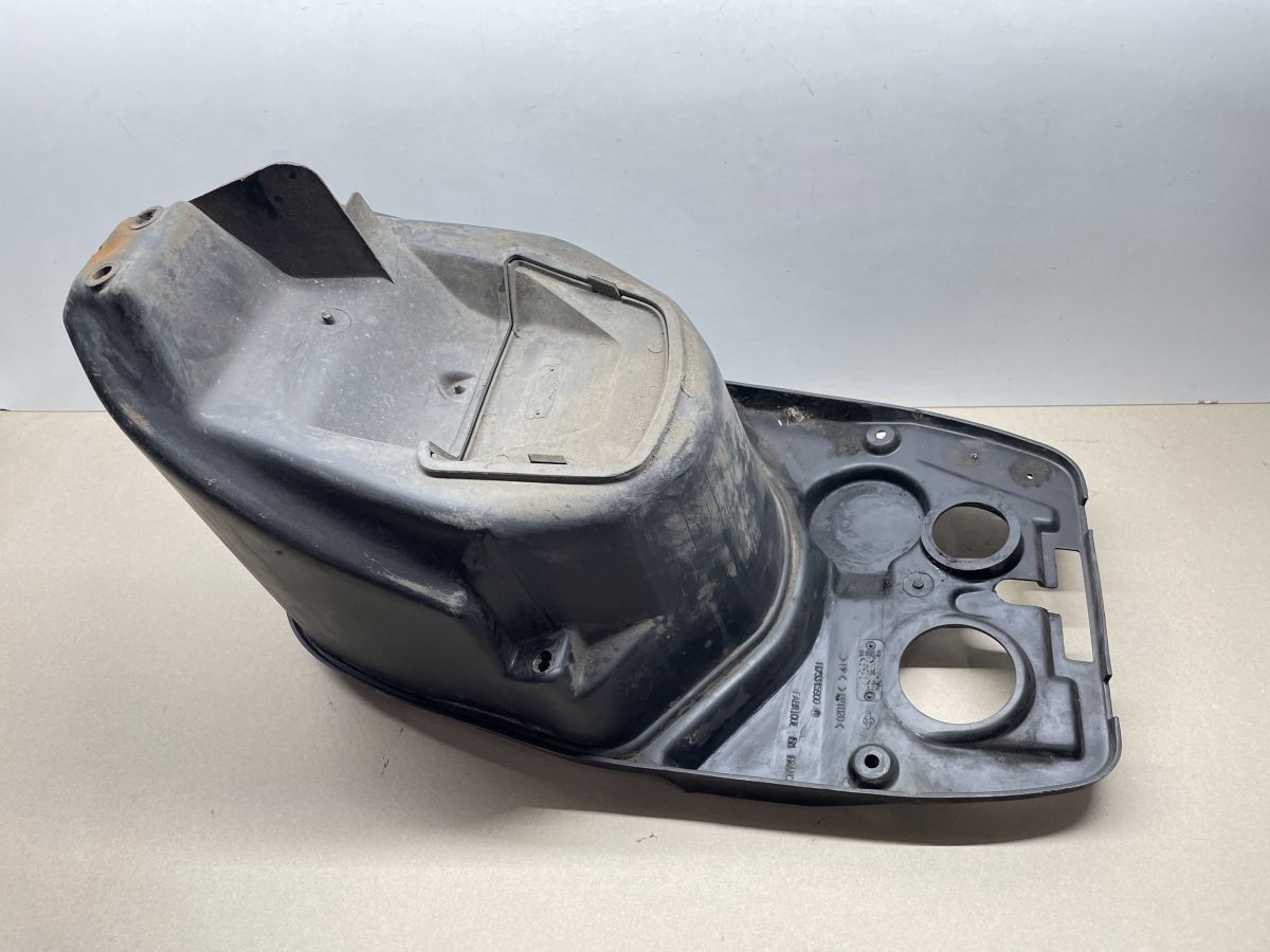 Peugeot TKR Furious 50 - original Helmfach Staufach Verkleidung (89)
