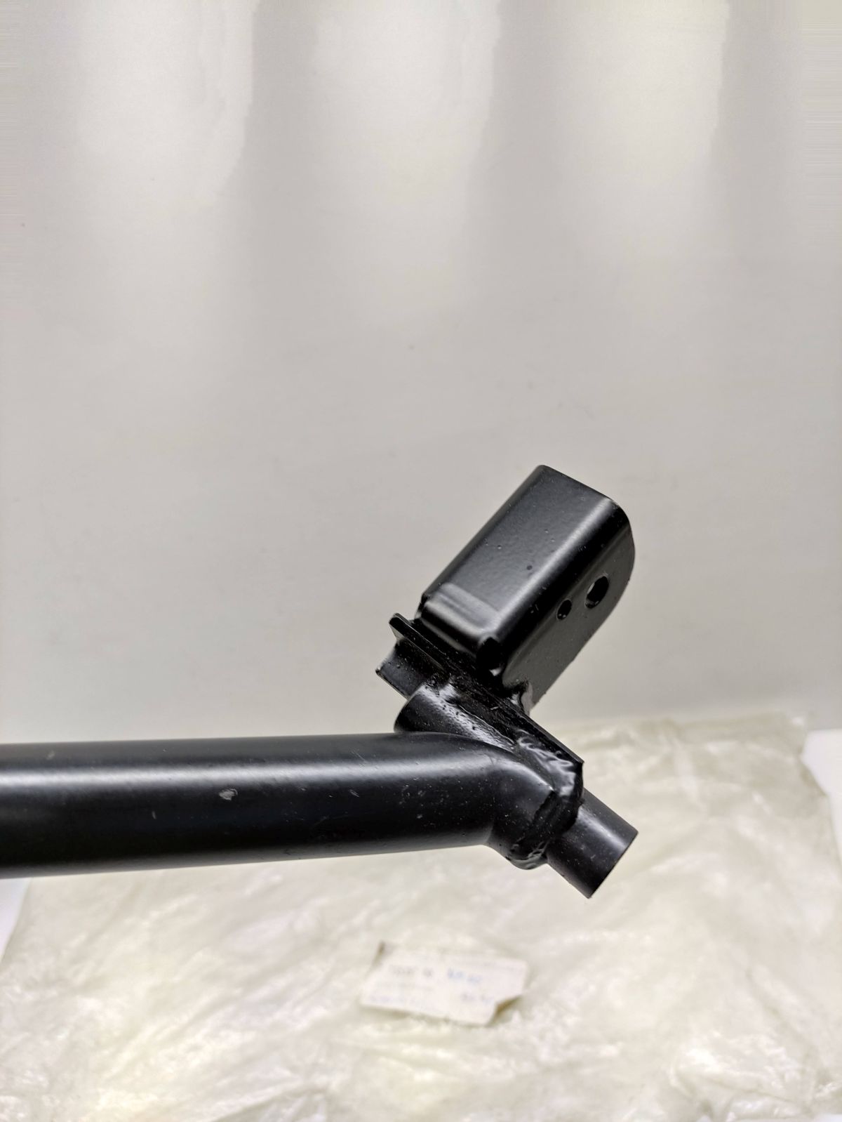 Fußrastenanlage hinten Sozius Sachs T73539700 - Peugeot Hercules ? Roller (39-1)