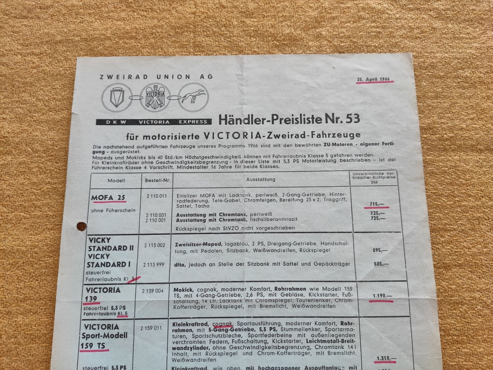 Victoria - Händler-Preisliste Nr.40 1960  Vicky Standart Superluxus Avanti !(31)