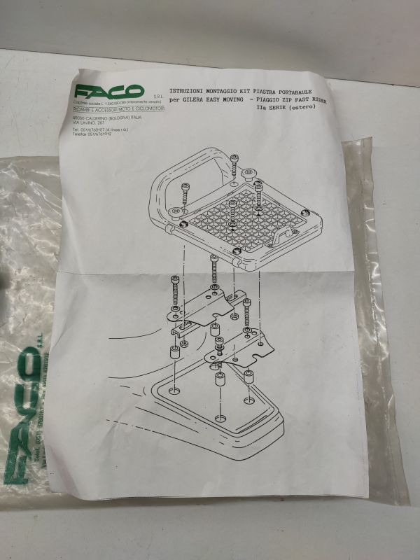 Piaggio Zip Fastrider - Faco Halteplatte Topcase NEU ! -- B1