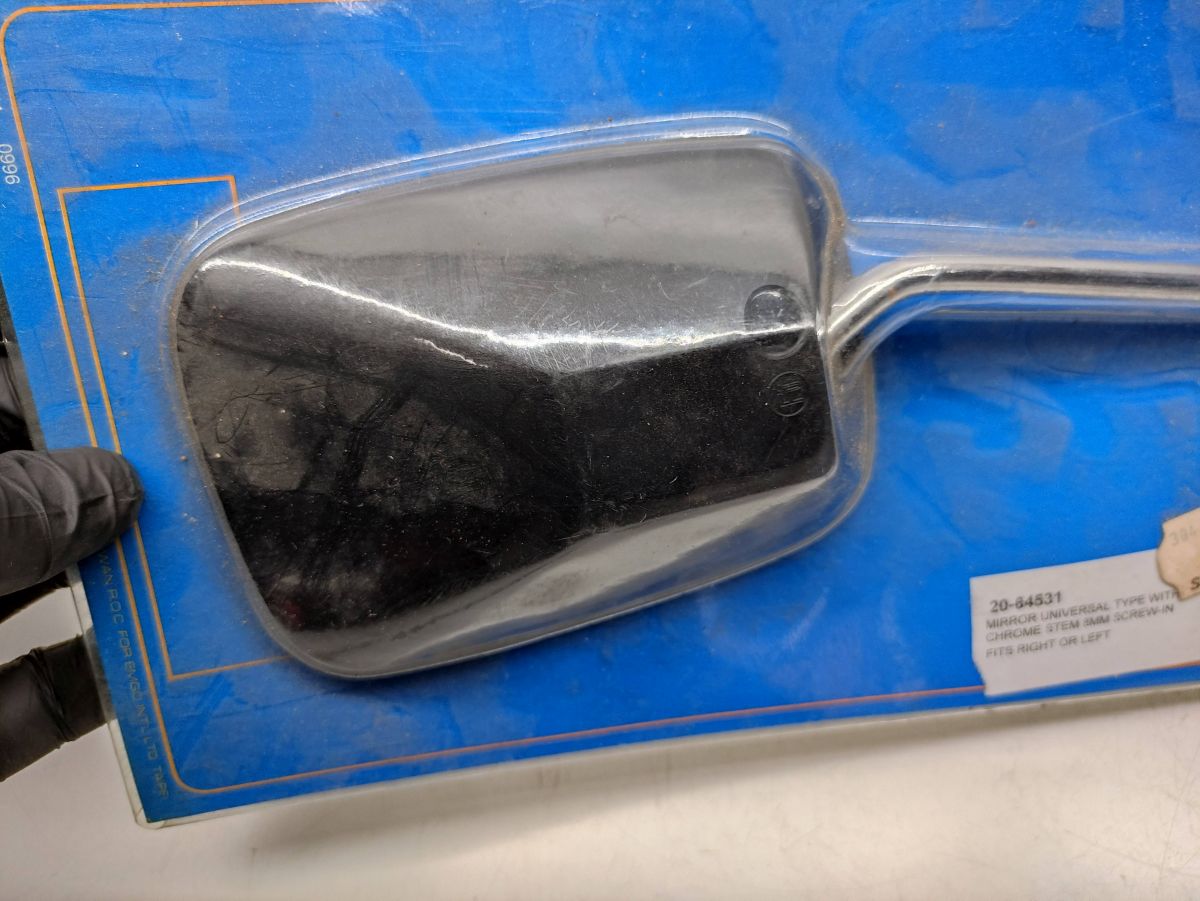 Emgo Spiegel 20-64531  8mm - Honda  Yamaha MBK Piaggio NEU !  (38-4)