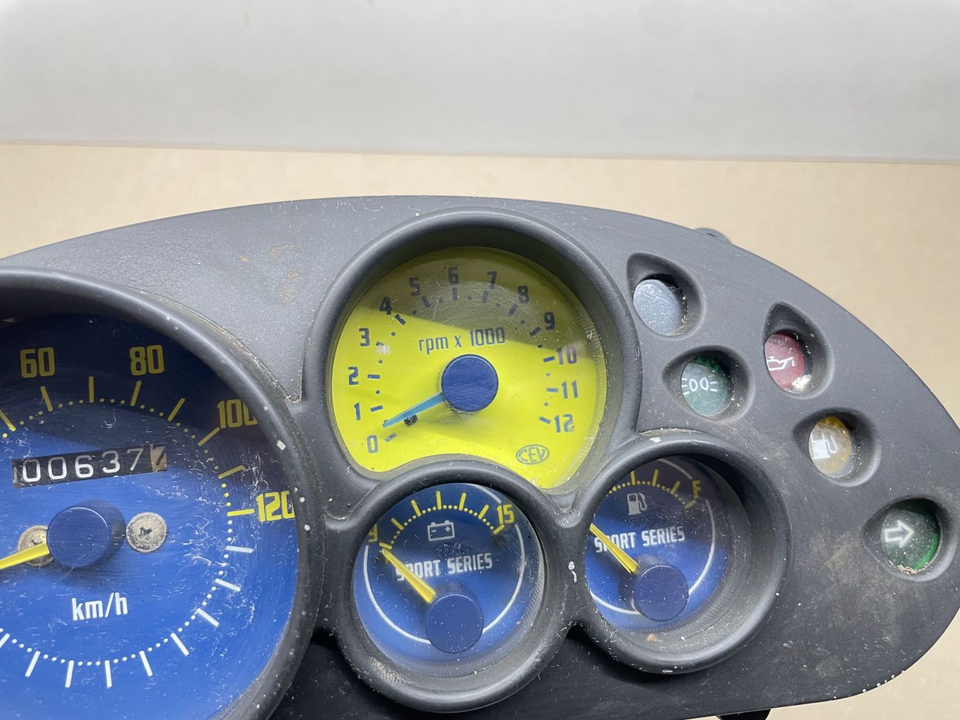 Piaggio NRG MC2 MC3 50  - ori. Tacho Tachometer speedometer Verkleidung  (109-8)