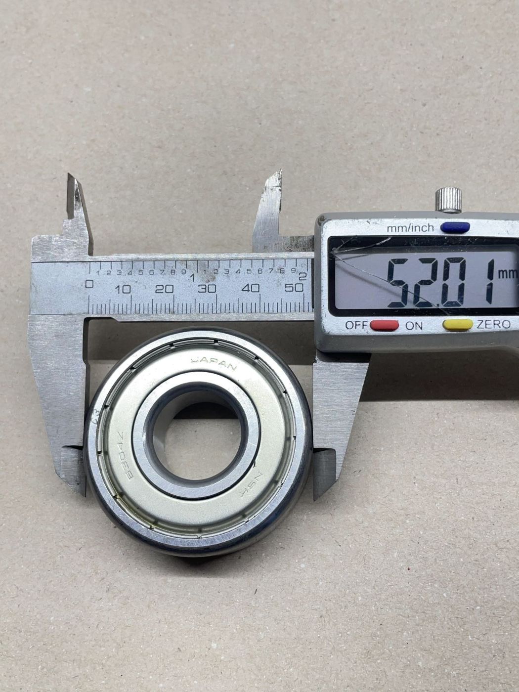 NTN Rillenkugellager 6304Z Innen Ø 20mm Außen Ø 52mm Breite 15mm  (39-49R)