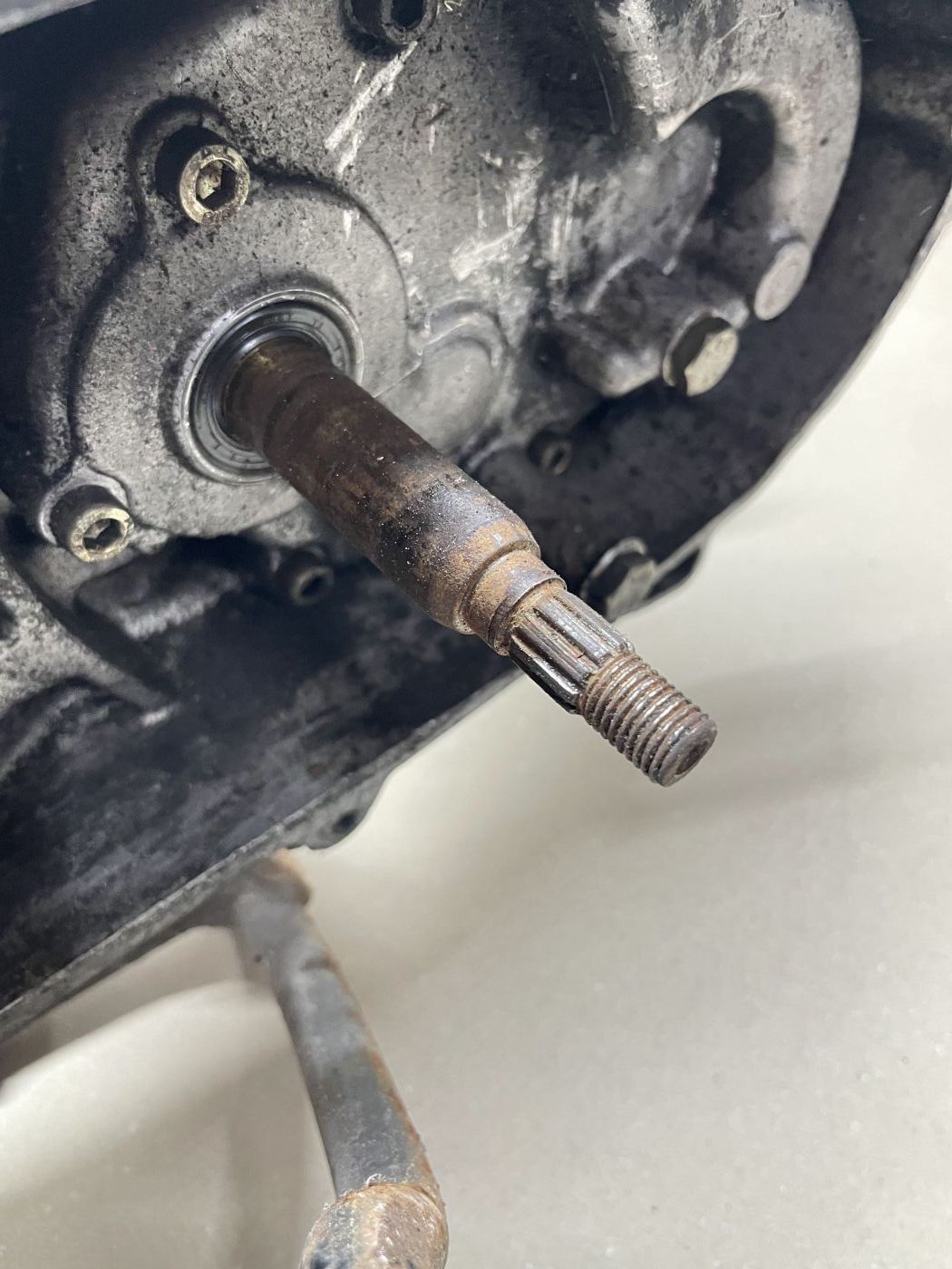 Derbi Vamos 50 - Motorblock Zylinder Getriebe Kurbelwelle engine (102-16)