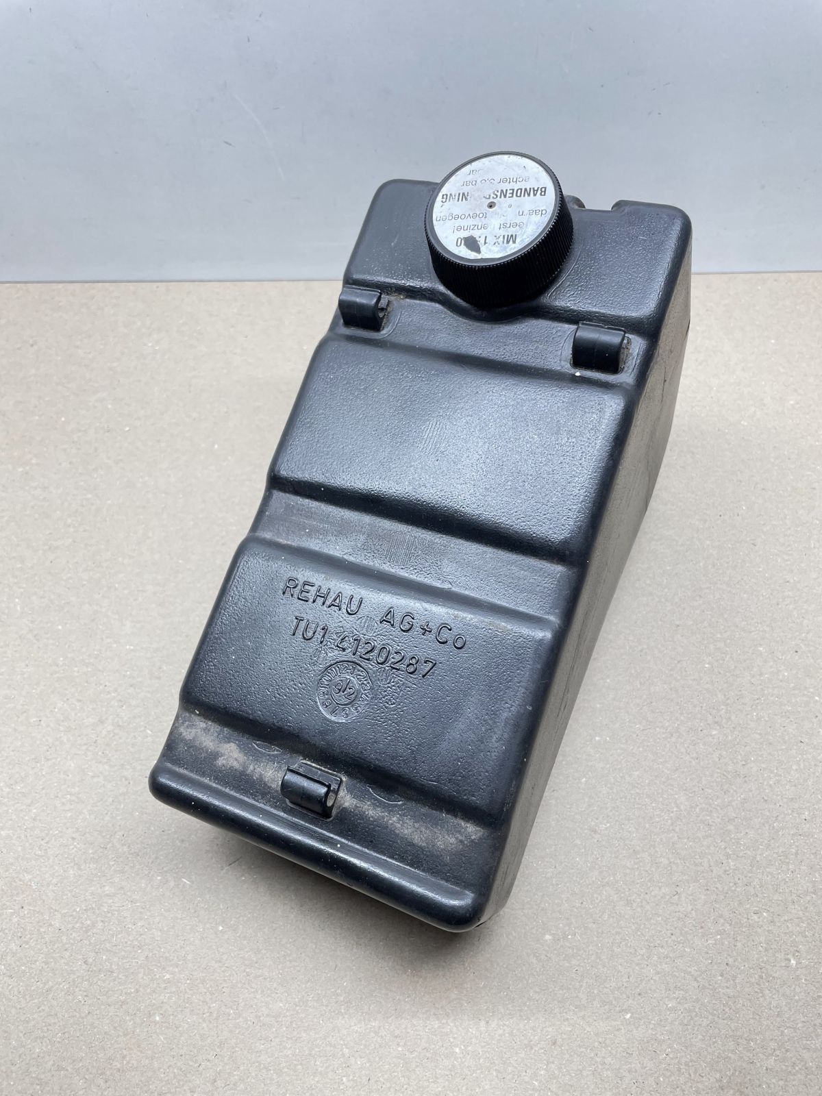 Spartamet - Benzintank Kraftstofftank Tankdeckel Benzinhahn (68-9)