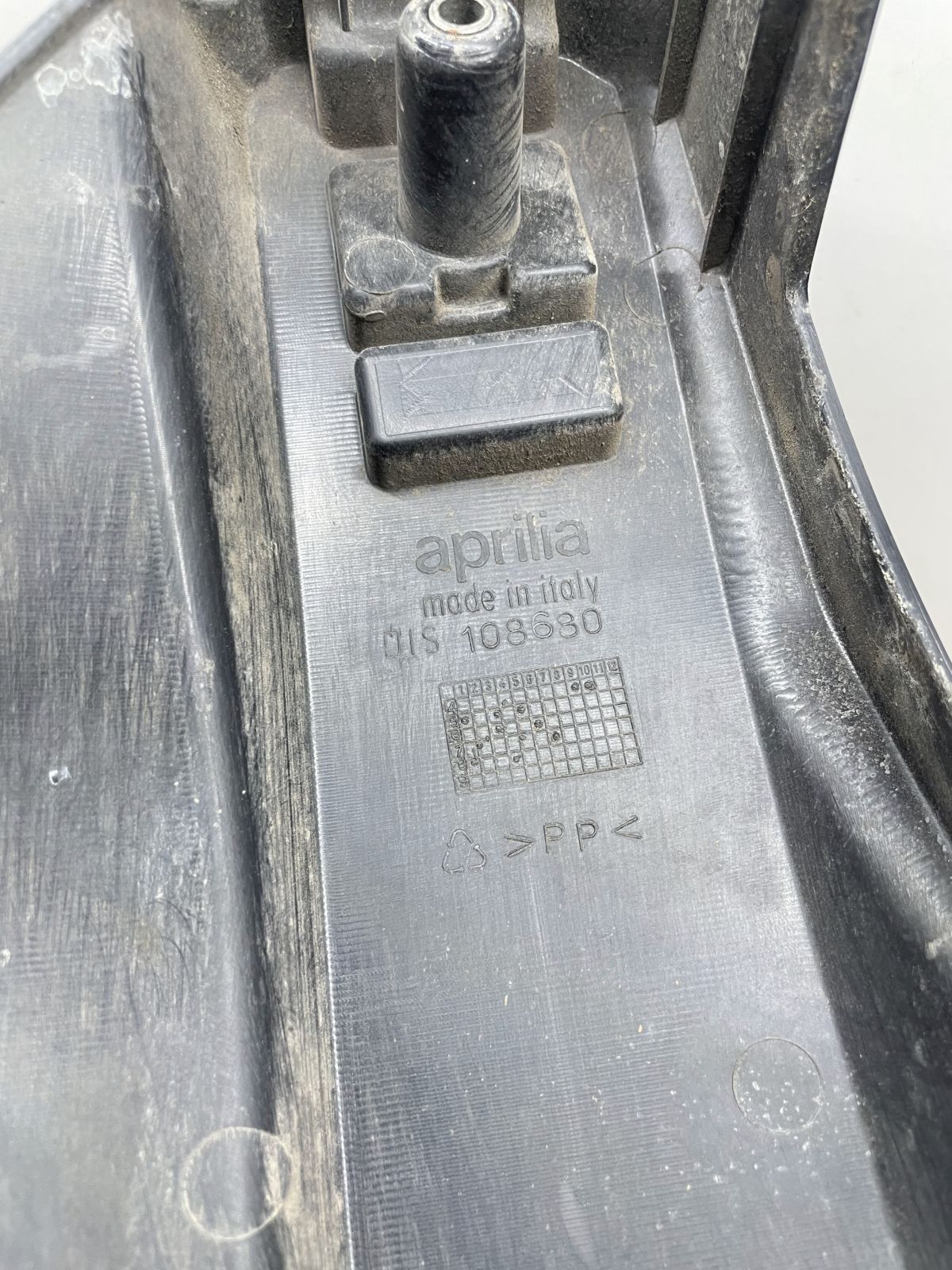 Aprilia SR50 R Factory - original Abdeckung Variomatikdeckel Verkleidung (61)