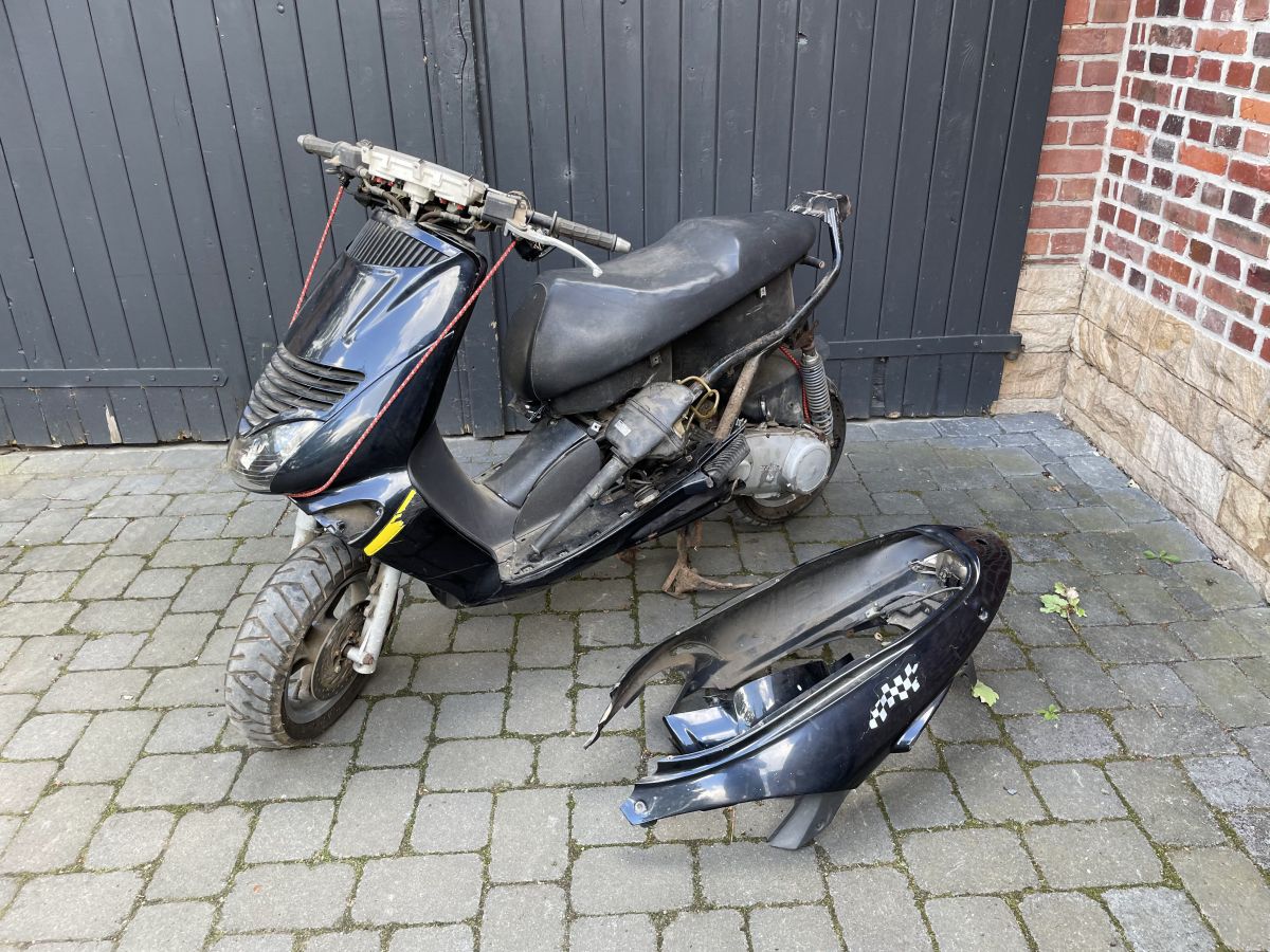 Aprilia Leonardo 125 - Bremse vorne Bremspumpe Bremszange brake (97-2)