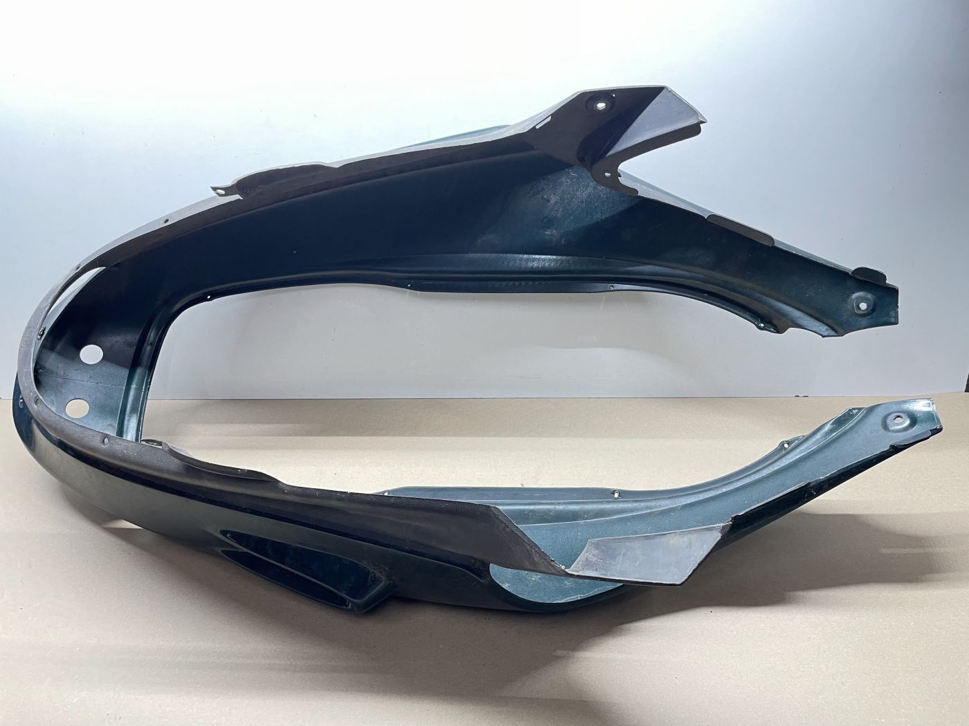 Aprilia Leonardo 125 - Heck Verkleidung Abdeckung Backe fairing (109-1)
