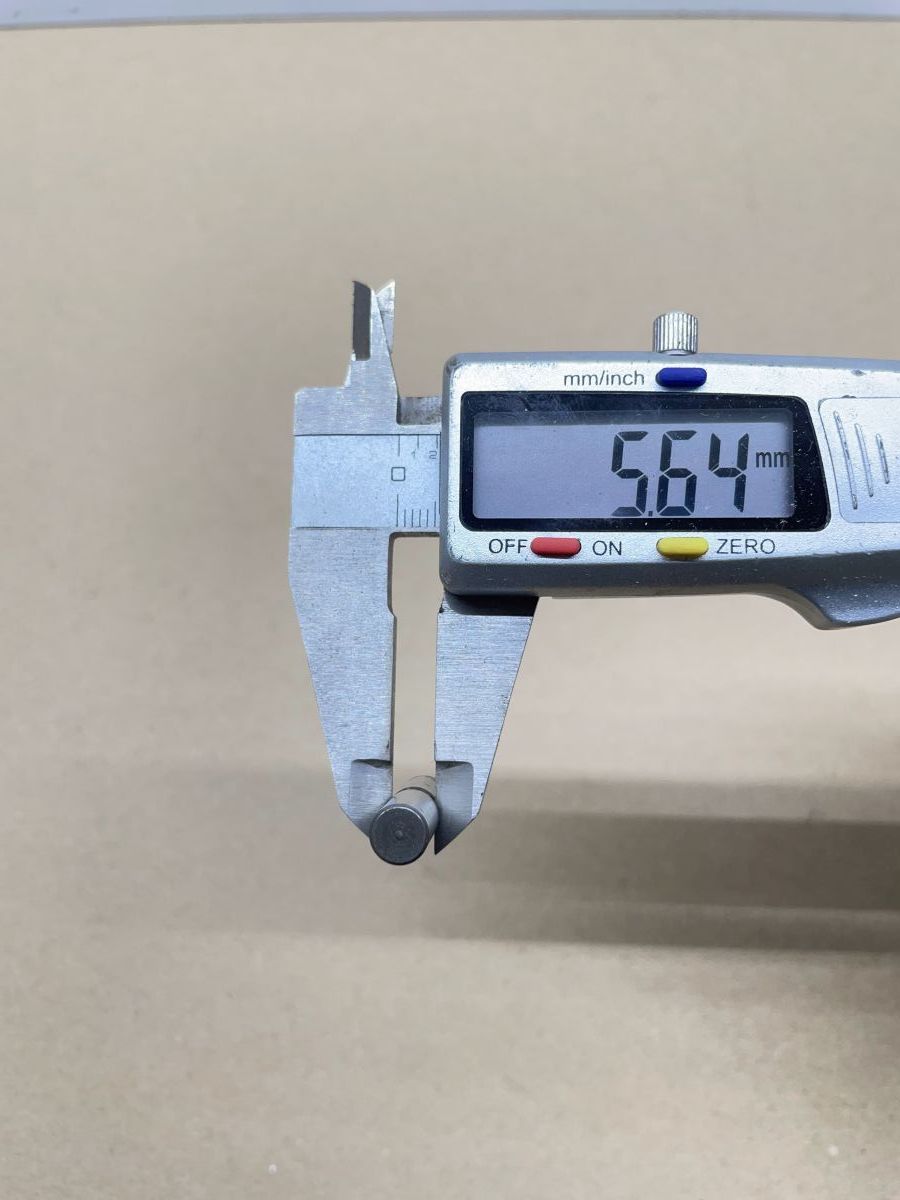 Piaggio Ciao Si Bravo - Getriebestift 26mm NEU NOS für Getriebewelle Mofa  (W10)