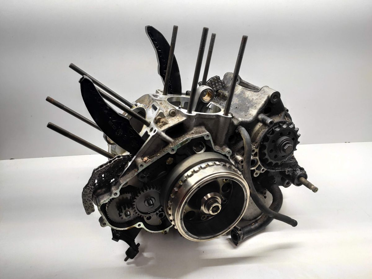 Aprilia Caponord ETV 1000 ABS - Motorblock Motor Kurbelwelle Getriebe