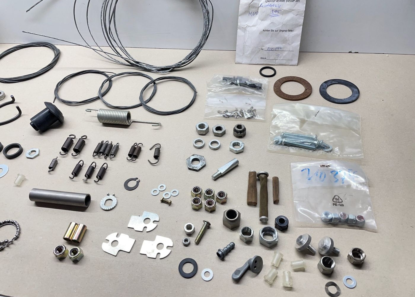 Mofa Moped Teile - Bremszug Schraube Mutter Feder Bremsbacke Dichtung Vergaser (39-81)
