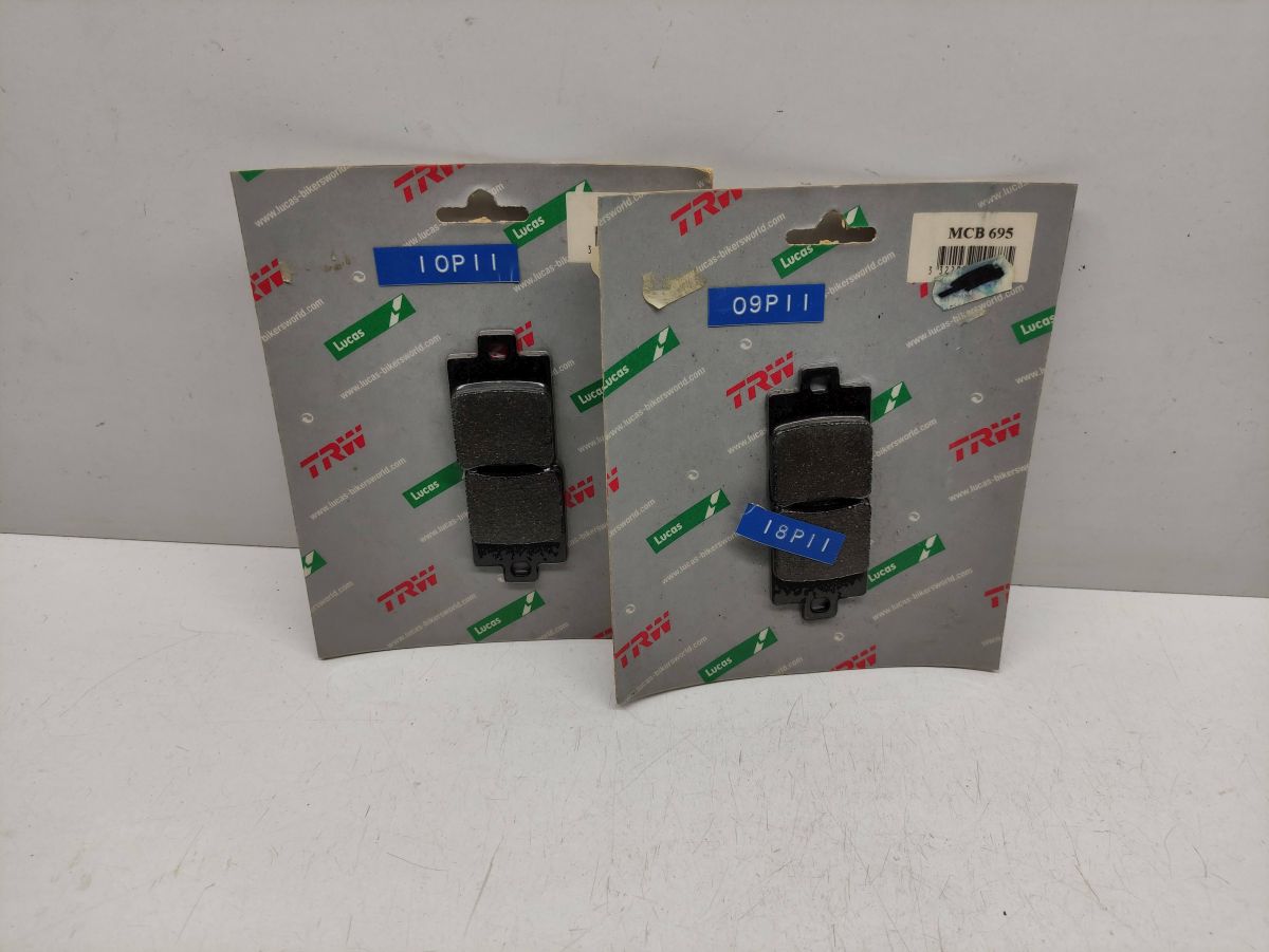 1x Lucas TRW Bremsbeläge MCB 695 - Vespa ET2 Gilera FX 125 180 200 !  (38-15)