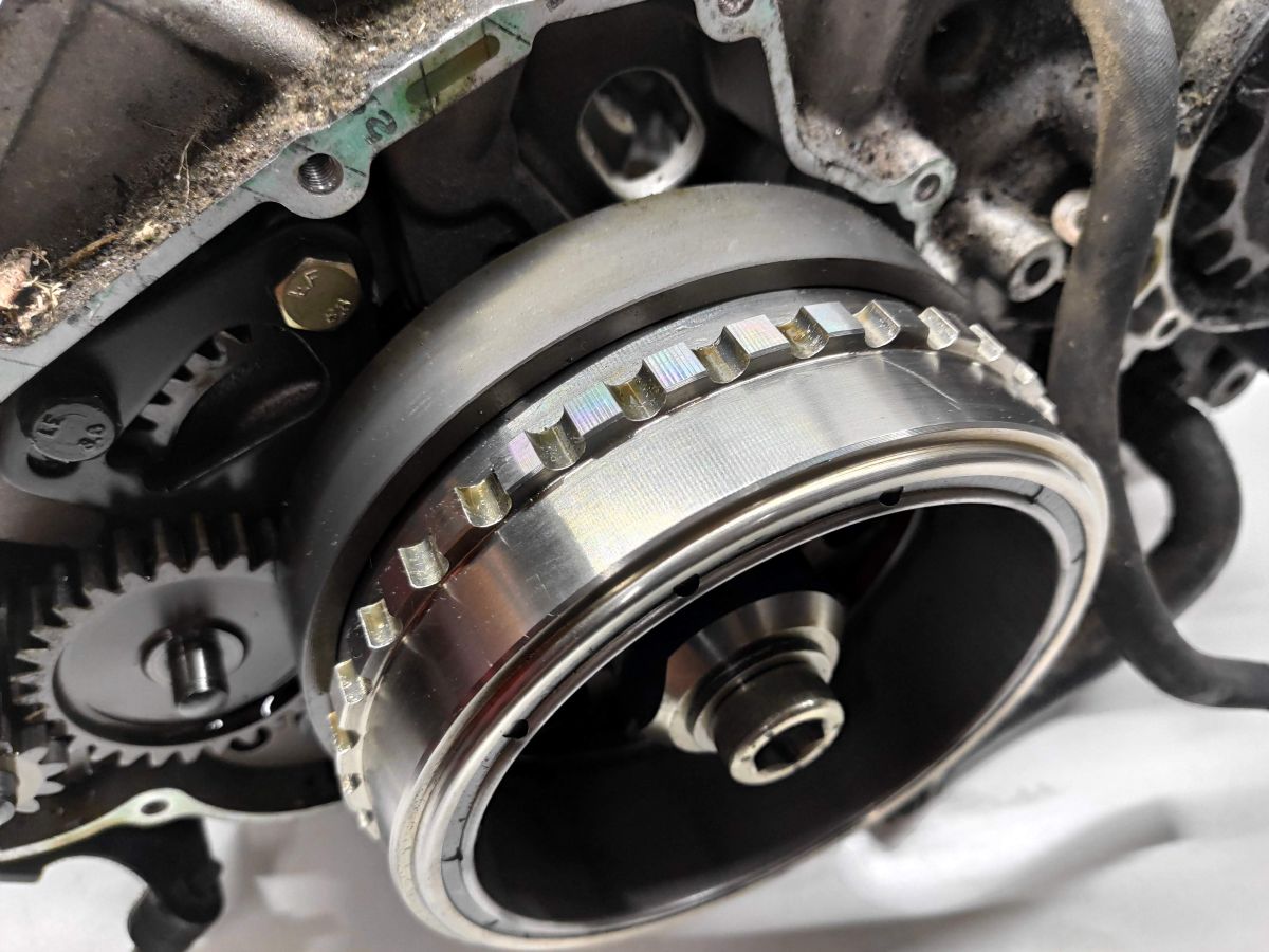 Aprilia Caponord ETV 1000 ABS - Motorblock Motor Kurbelwelle Getriebe