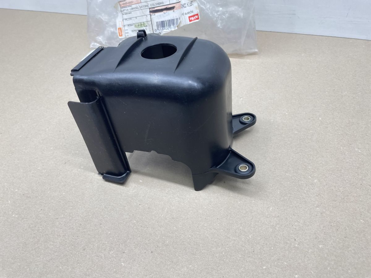 Aprilia SR 50 AC 93 - 95 -  ORIGINAL Abdeckung Zylinder Lufthaube Minarelli (118-21)