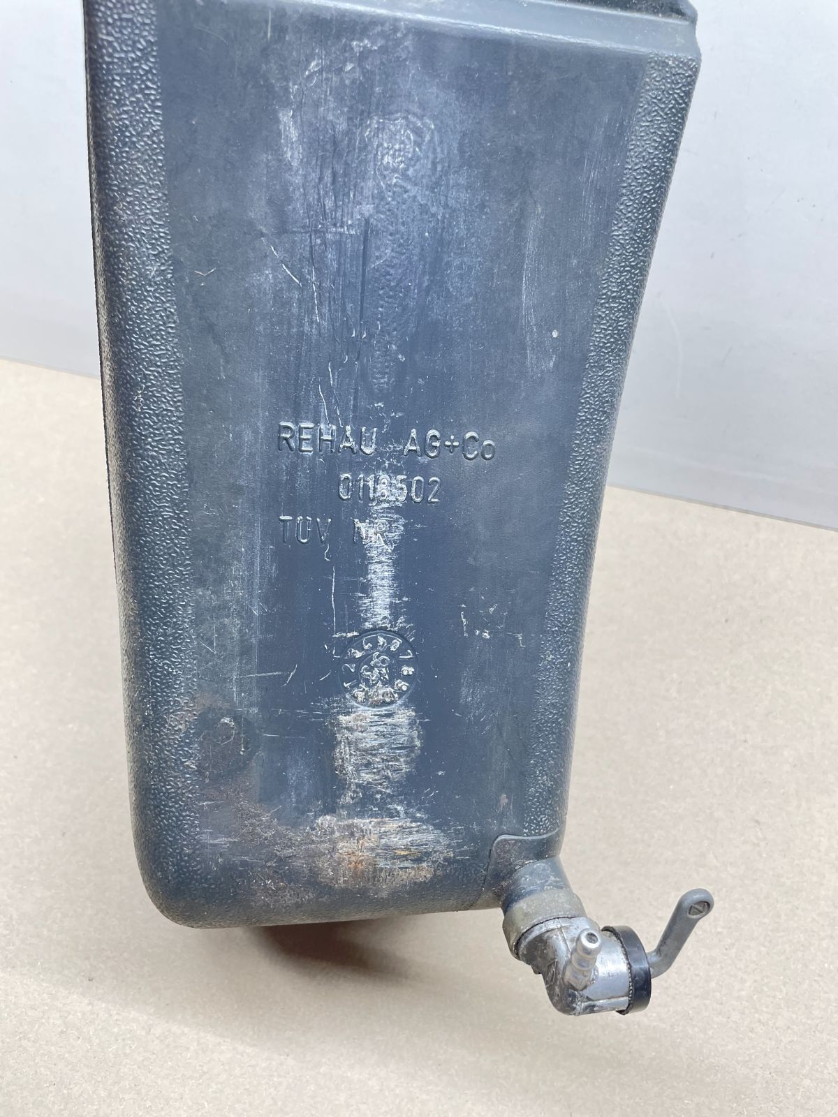 Spartamet - Benzintank Kraftstofftank Tankdeckel Benzinhahn (83-14)