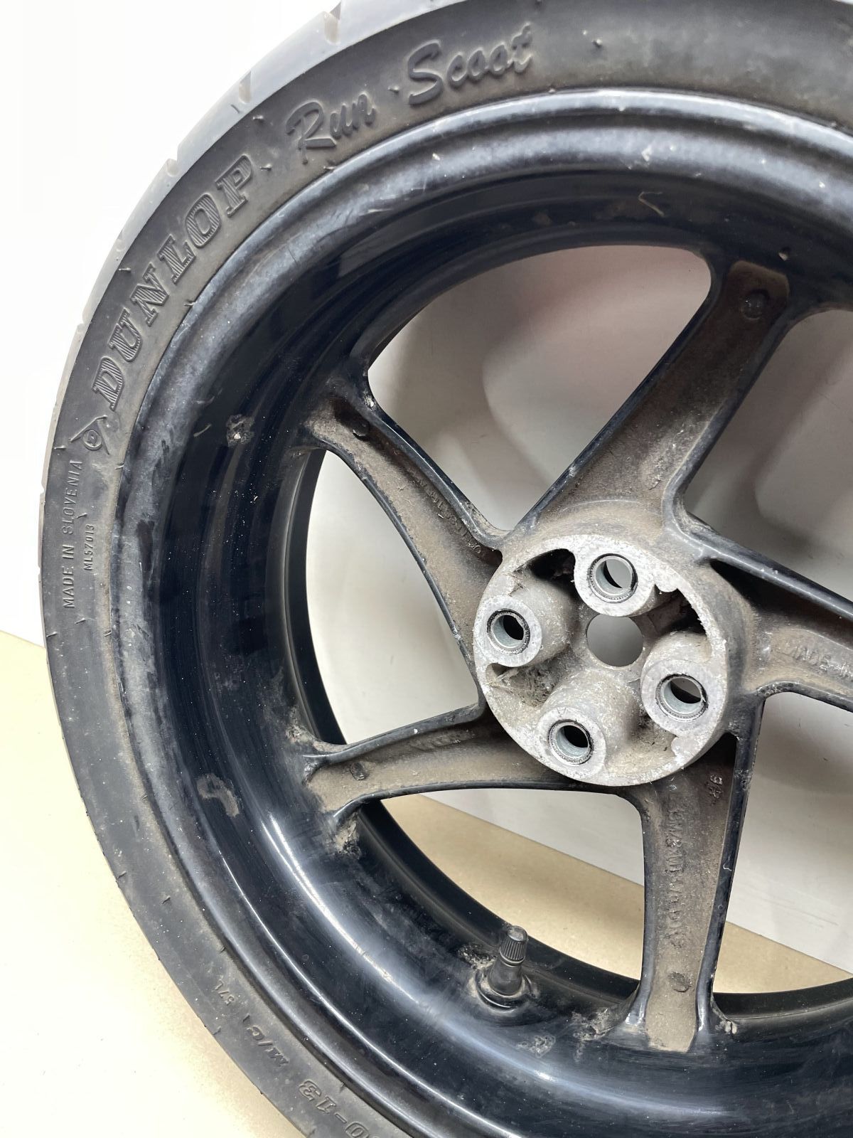 Honda X8R  - Hinterrad Reifen Felge hinten wheel 119)