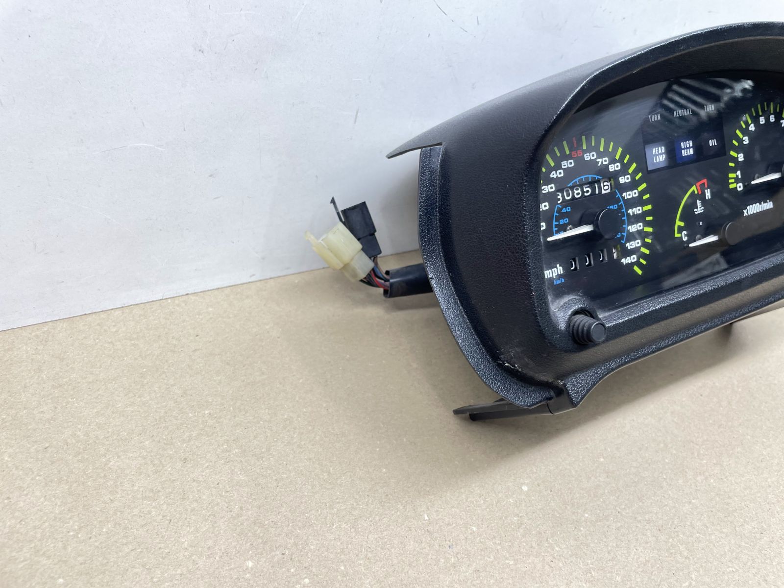 Kawasaki GPZ 500 S EX500A - Tacho Meilen / km/h Verkleidung speedometer (118-25)