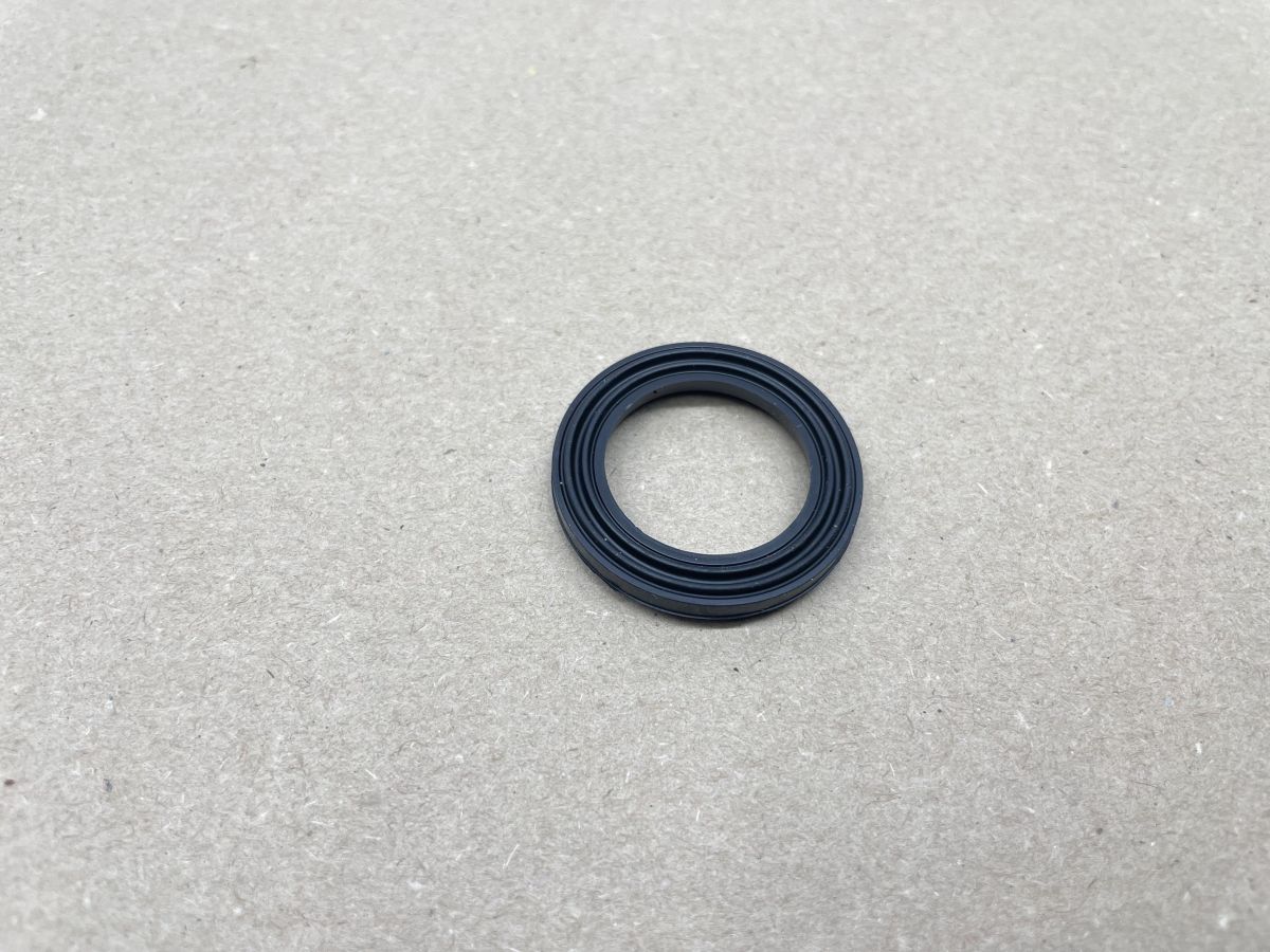 Moto Guzzi California - ORIGINAL Dichtung 880127 spark plug tube gasket  (118-21)