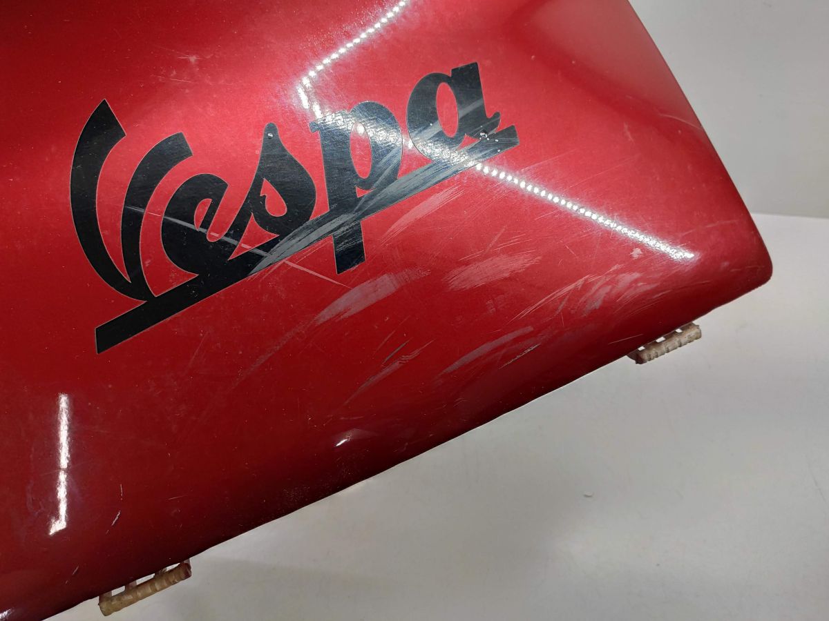 Vespa Cosa 200 FL - Beindschild Deckel Abdeckung Innenraum ! -- (35)