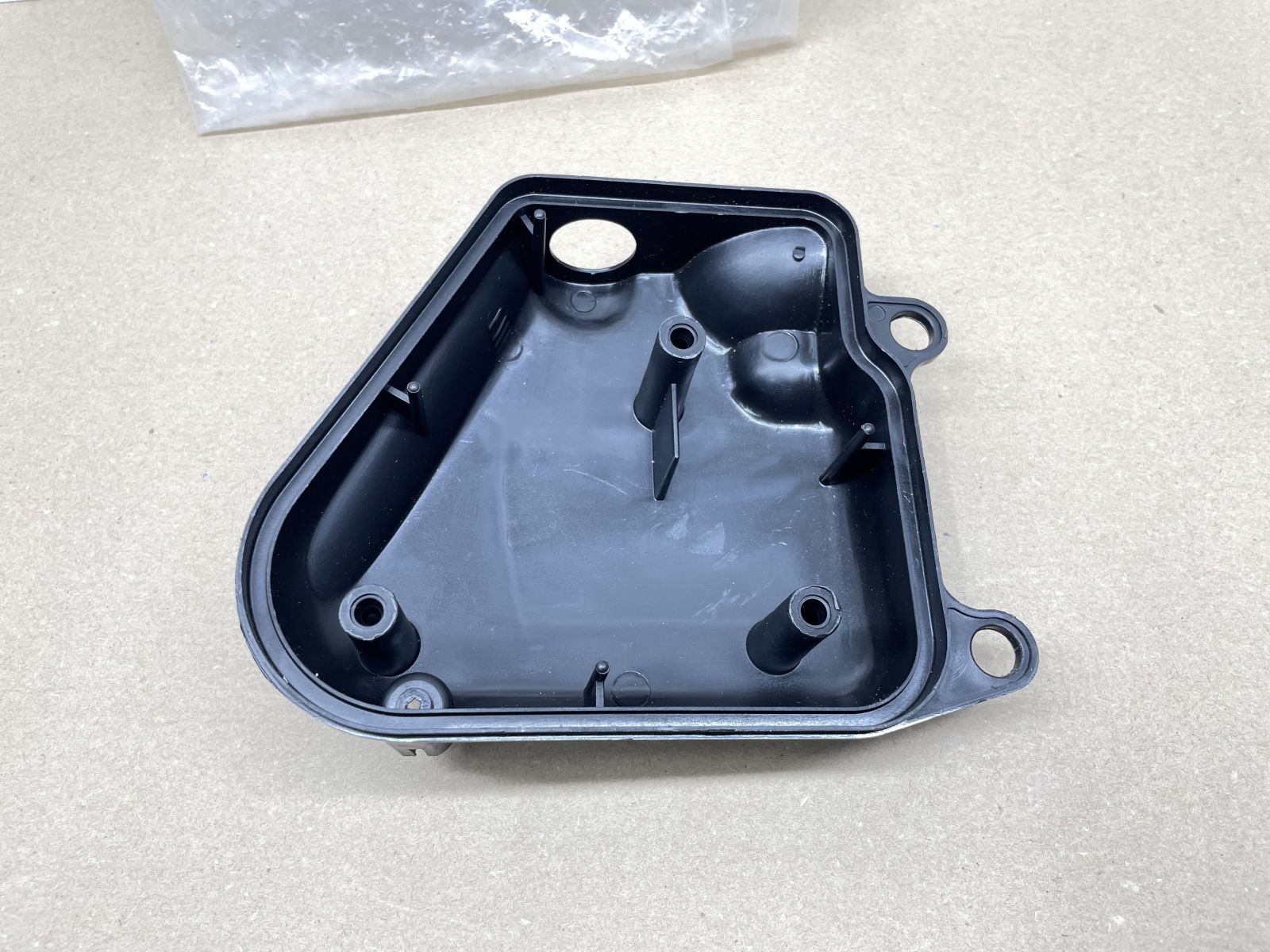 Yamaha Aerox / MBK Nitro - ORIGINAL Luftfilterkasten hinterer Teil NEU (118-27)