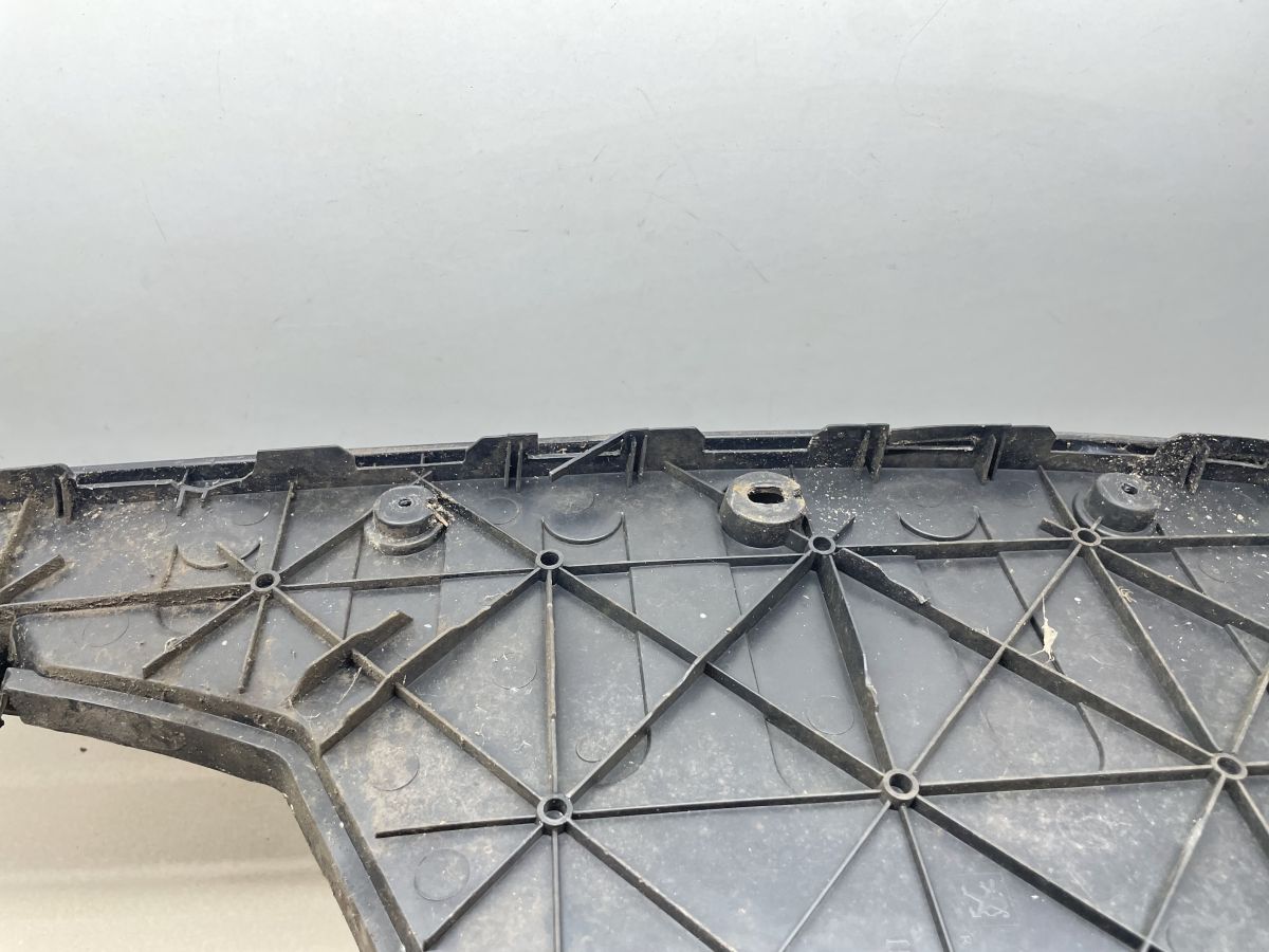 Peugeot New Vivacity 50 2T - Trittbrett Fußablage Abdeckung Verkleidung (90)