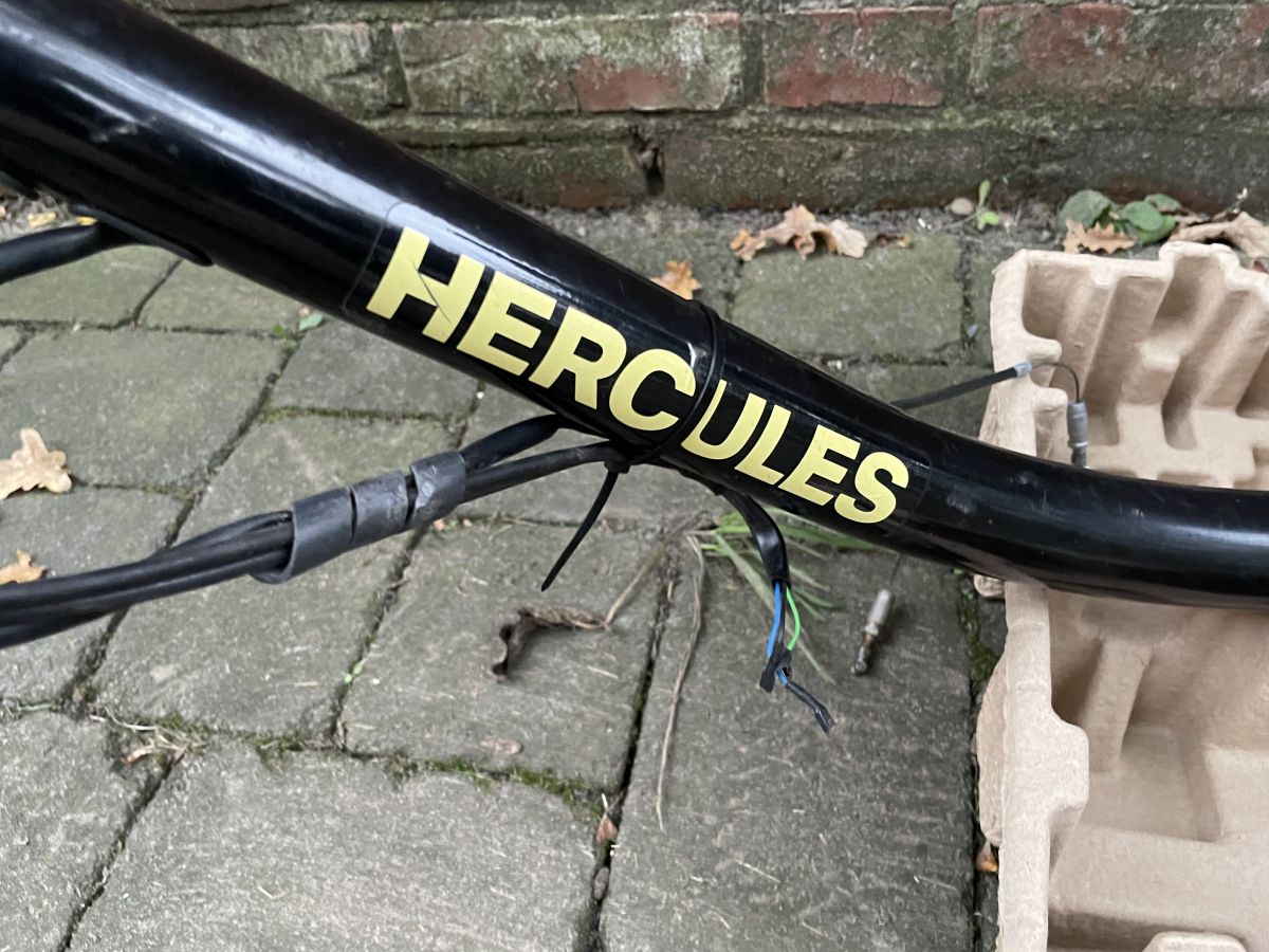 Hercules Saxonette Classic - Fahrzeufrahmen mit original Papiere Rahmen (101)