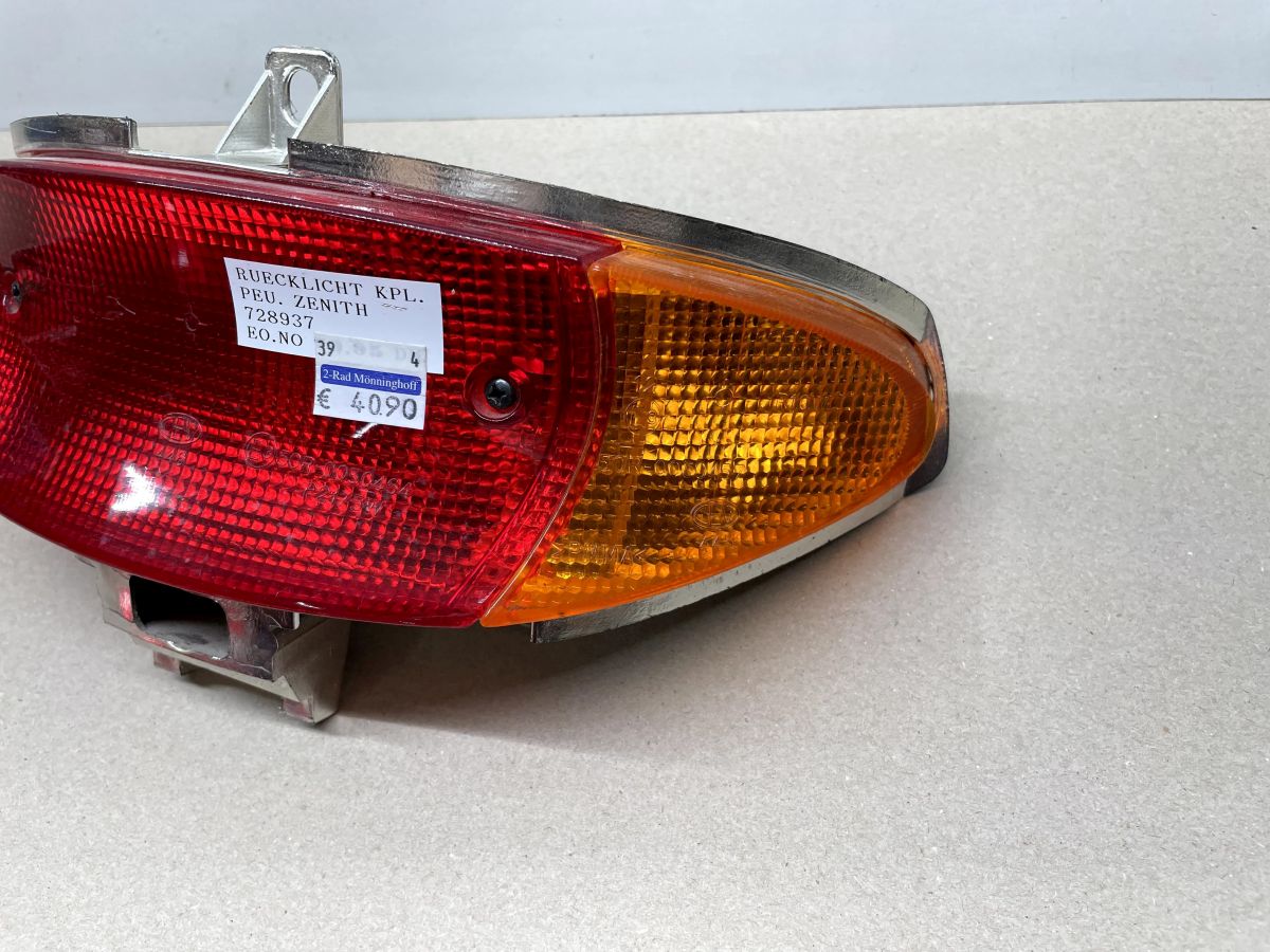 Peugeot Zenith Buxy - original Rücklicht Blinker NEU  (39-16)