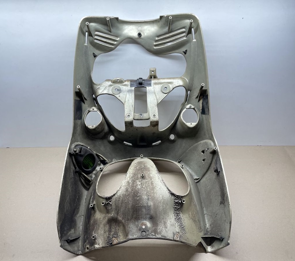 Aprilia Gulliver 50 - Front Verkleidung vorne Abdeckung fairing (76)