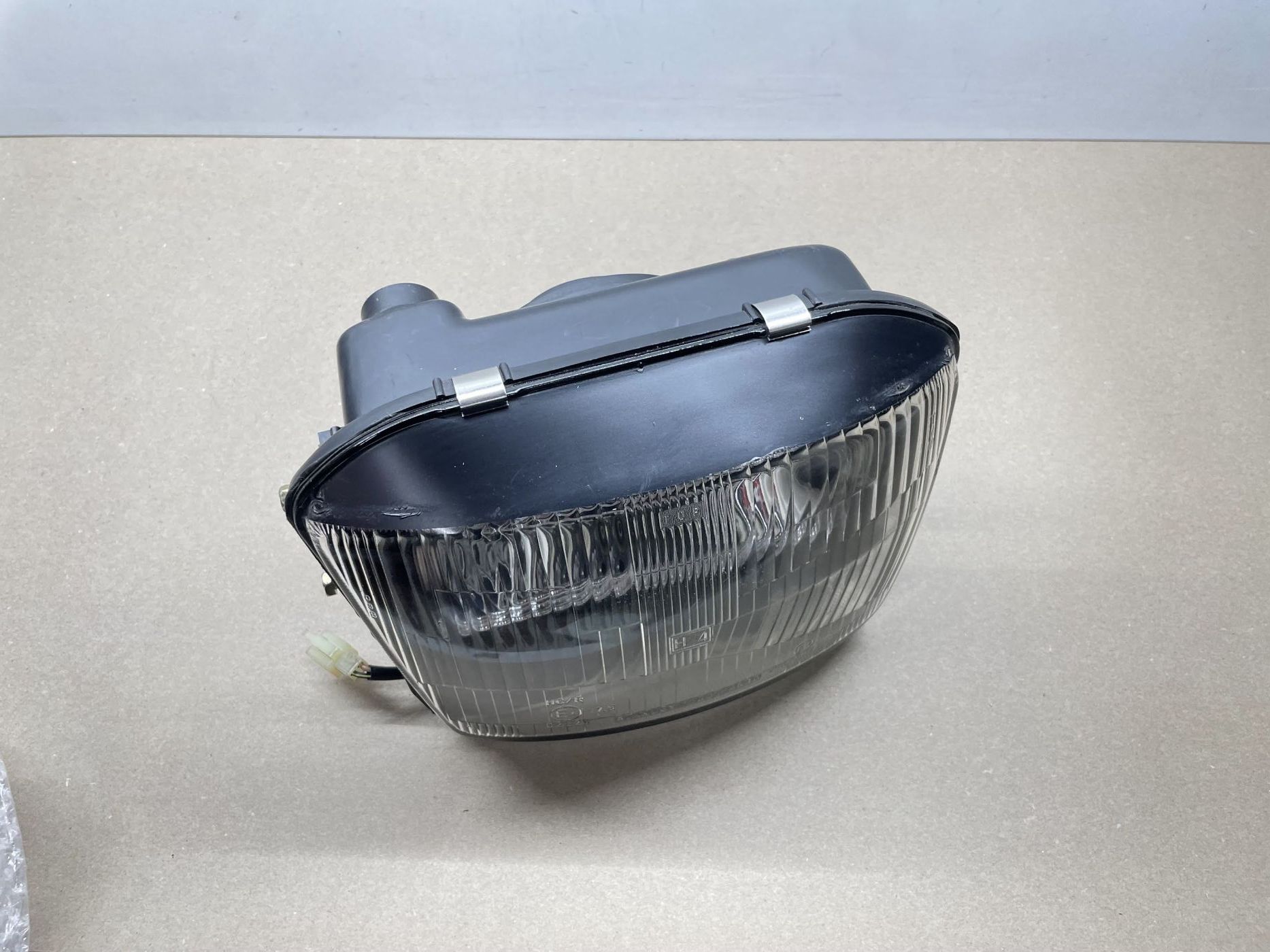 Kawasaki GPZ 500 - Scheinwerfer Licht Lampe vorne headlight (118-1)