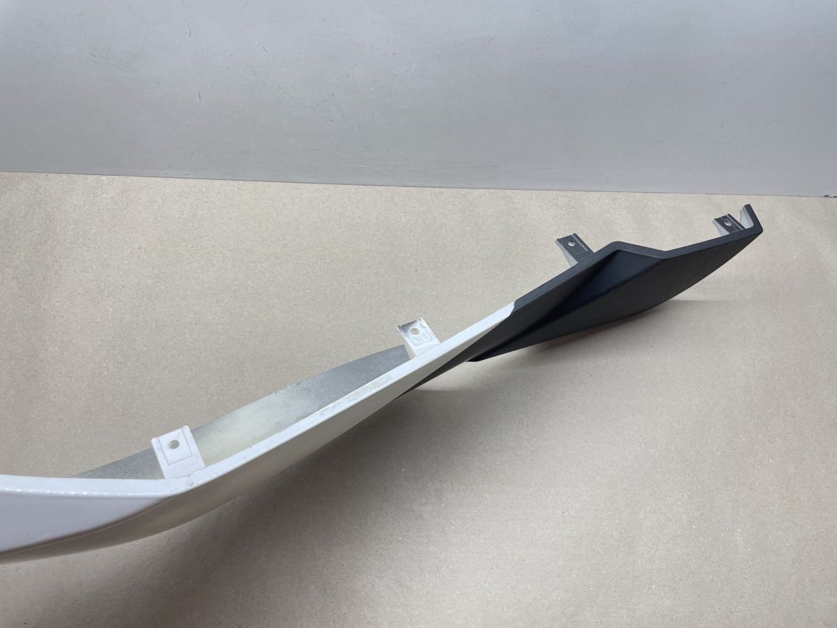 Lifan S-Ray 50 Seitenverkleidung links unten Trittbrett Abdeckung (102-R)