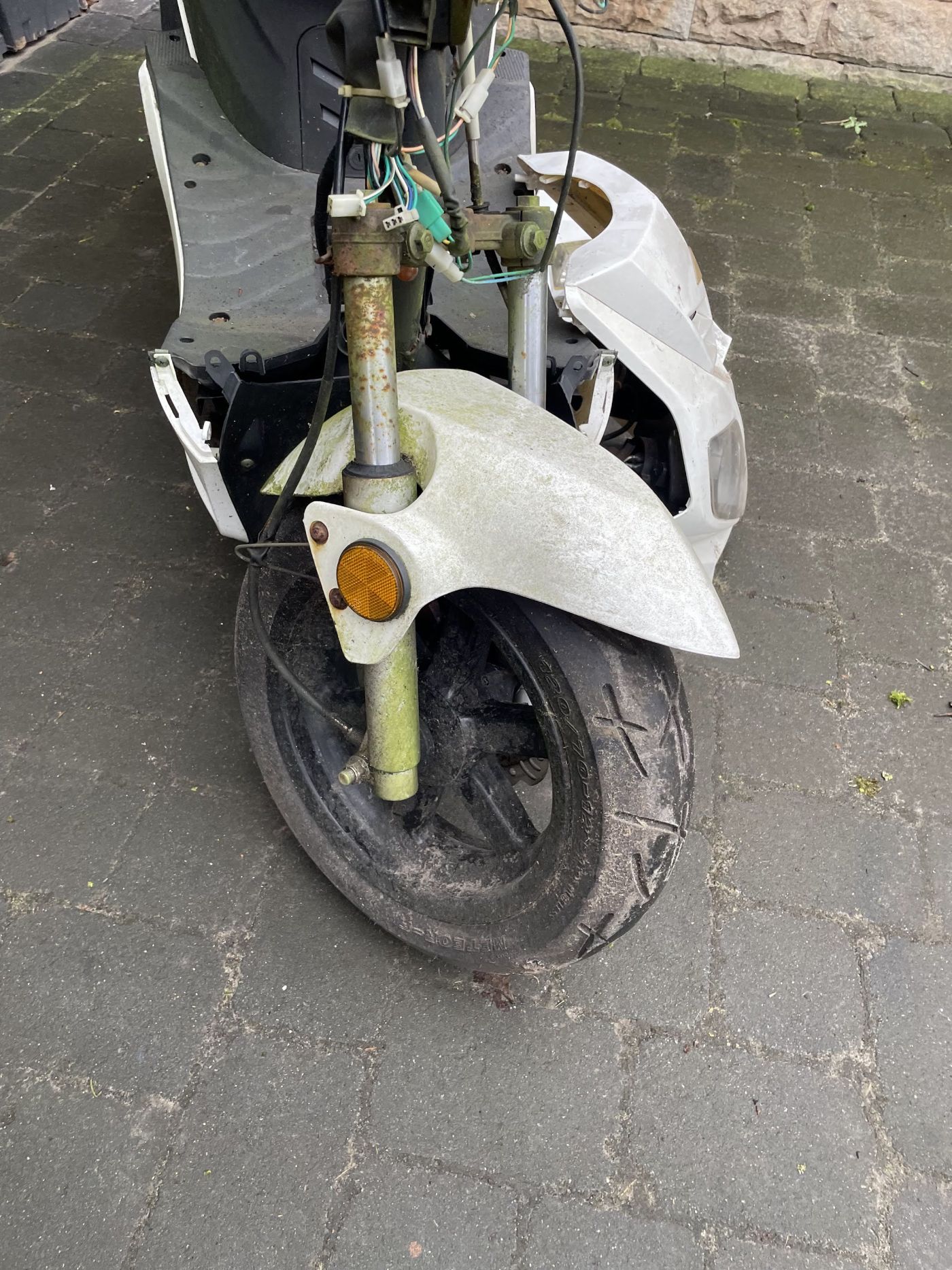 Longjia LJ125T-A Raptor - Kotflügel Verkleidung Abdeckung vorne Spritzschutz  (109-2)