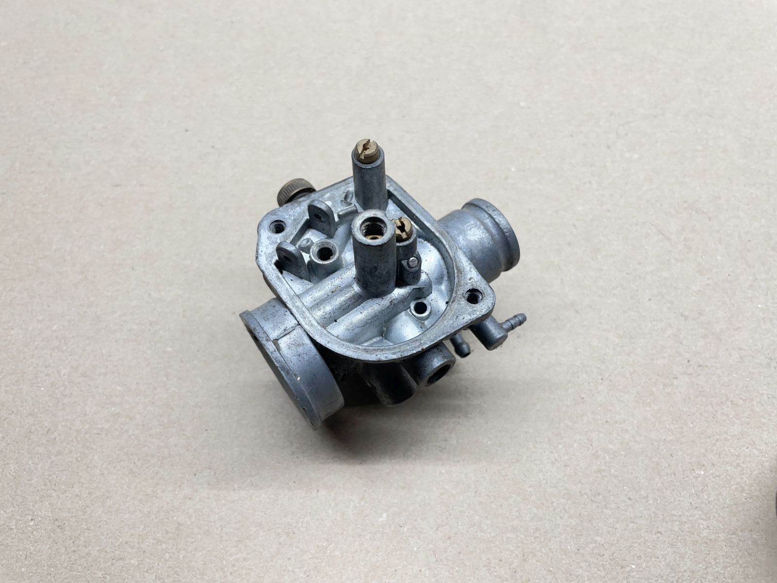 Piaggio Zip, Sfera, TPH - ORIGINAL Weber 12OM Vergaser carburetor Vespa ET2 (W8)