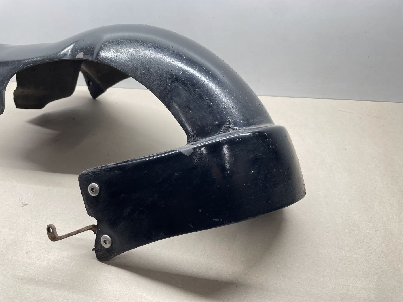 Aprilia Gulliver 50 - Spritzschutz hinten Hinterrad Abdeckung fairing (102-10)