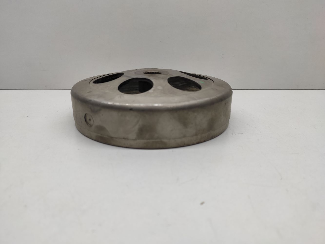 Piaggio Liberty Fly Beverly Hexagon 4T 125 150 180 ? Kupplungsglocke 140mm (B3)