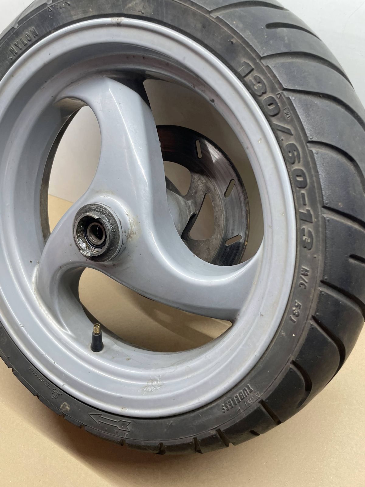 Piaggio TPH 50 - Vorderrad Reifen Felge vorne wheel (84-7)