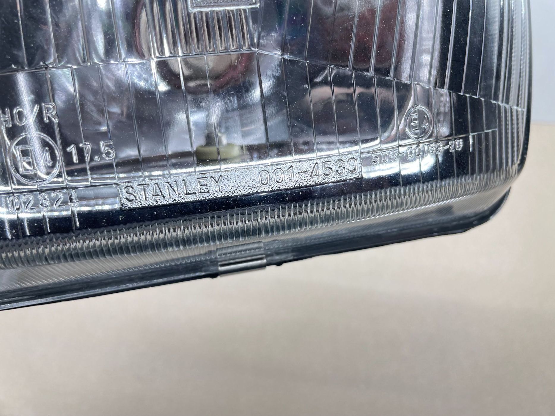 Kawasaki GPZ 500 - Scheinwerfer Licht Lampe vorne headlight (118-1)