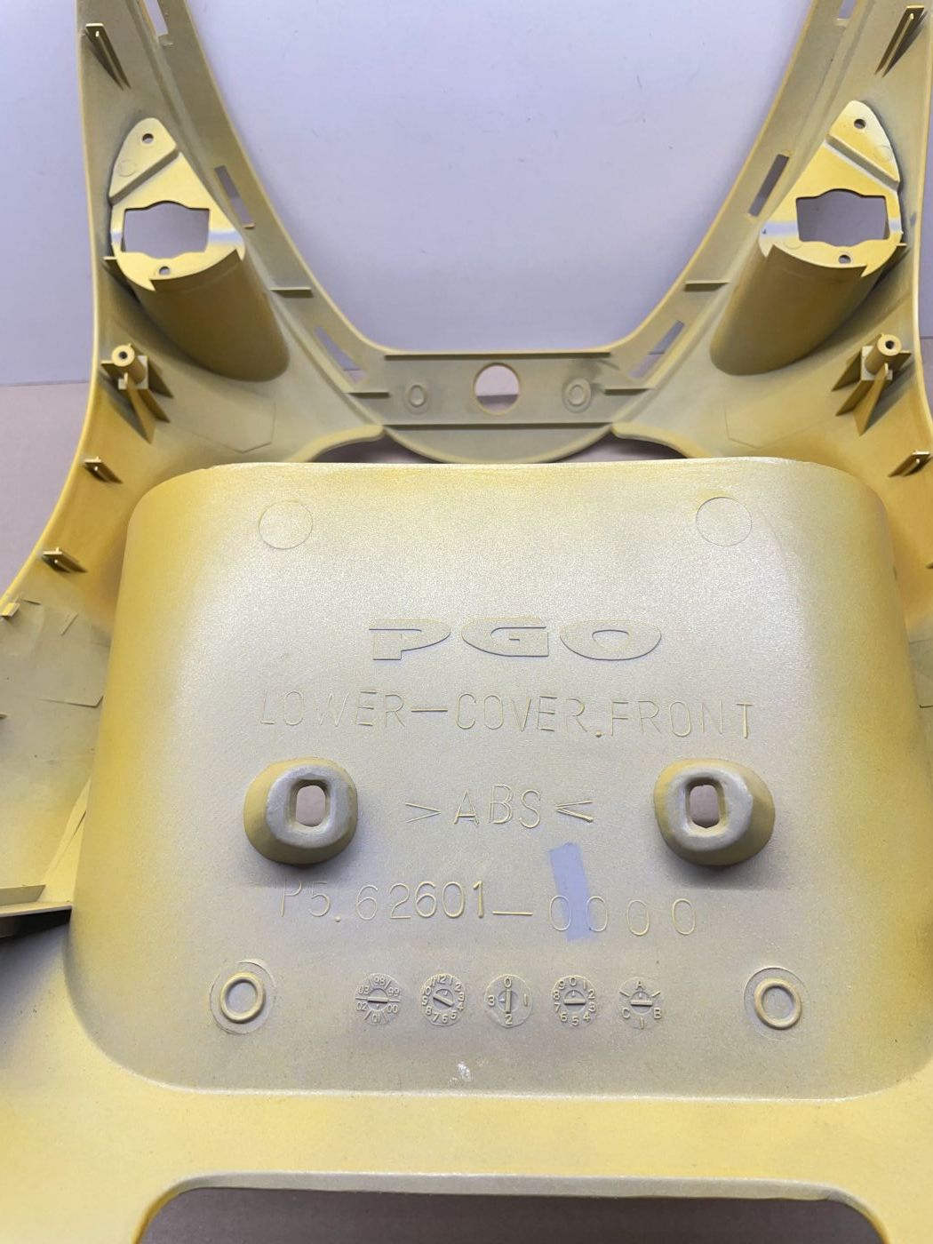 PGO RodoShow - original Front Verkleidung Abdeckung fairing  (118-V)