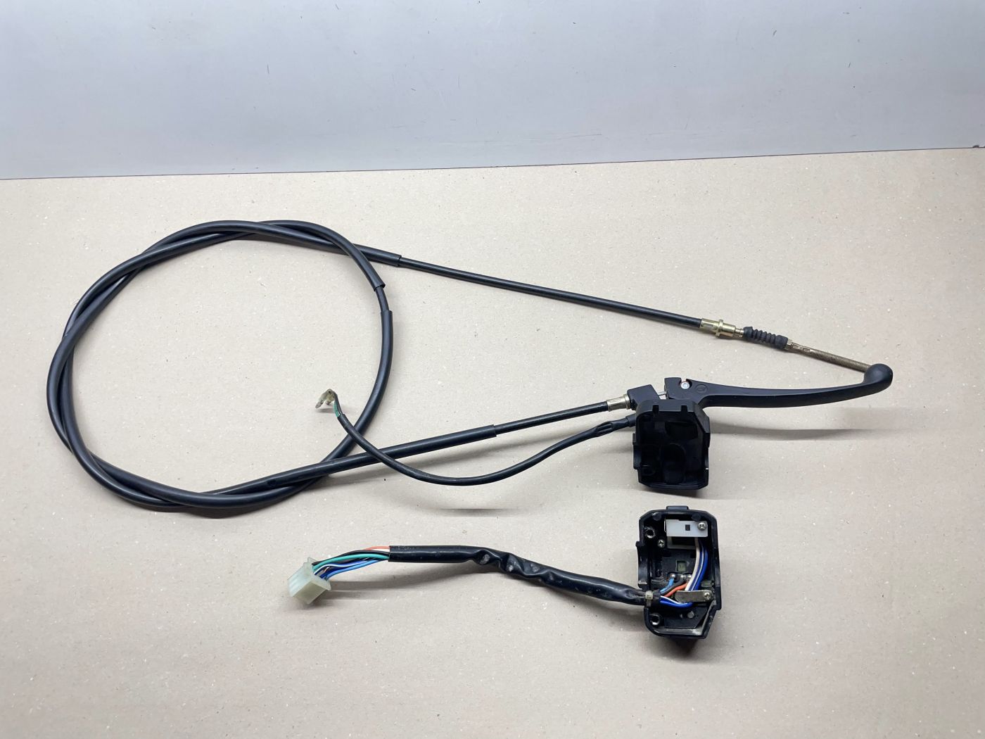 Lifan S-Ray 50 - ORIGINAL Lenkerschalter Bremszug Blinker Lichtschalter Hupe (102-12)