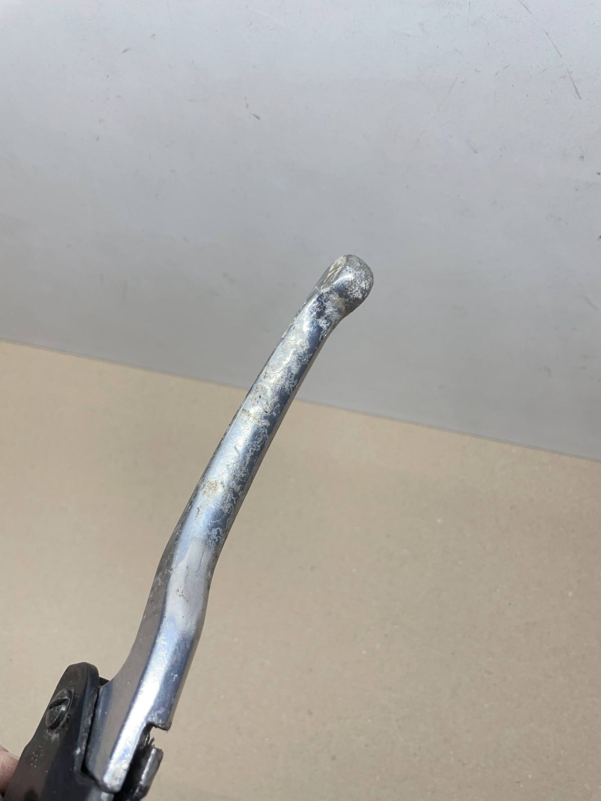 Aprilia Gulliver 50 - Bremsarmatur links Bremshebel Bremse Hinterrad Lenker (76)