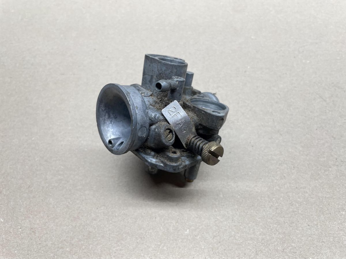 Piaggio Zip, Sfera, TPH - ORIGINAL Weber 12OM Vergaser carburetor Vespa ET2 (W8)