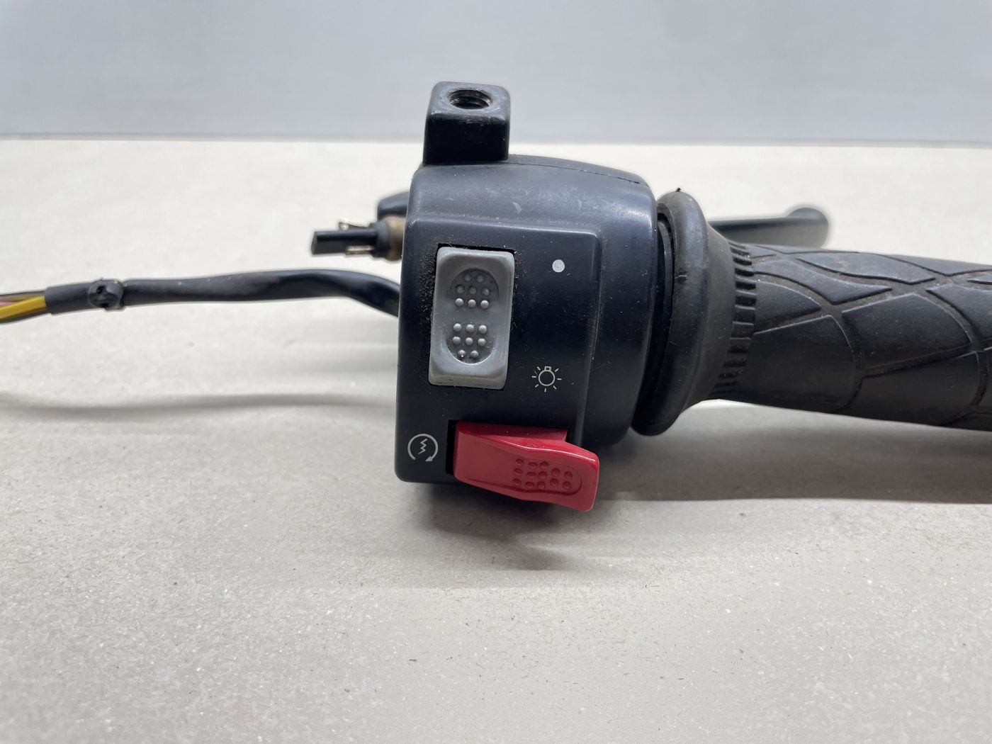 Atala Byte RT10 - Gasgriff Lenkerschalter E-Start Lichtschalter Bremshebel (102-17)