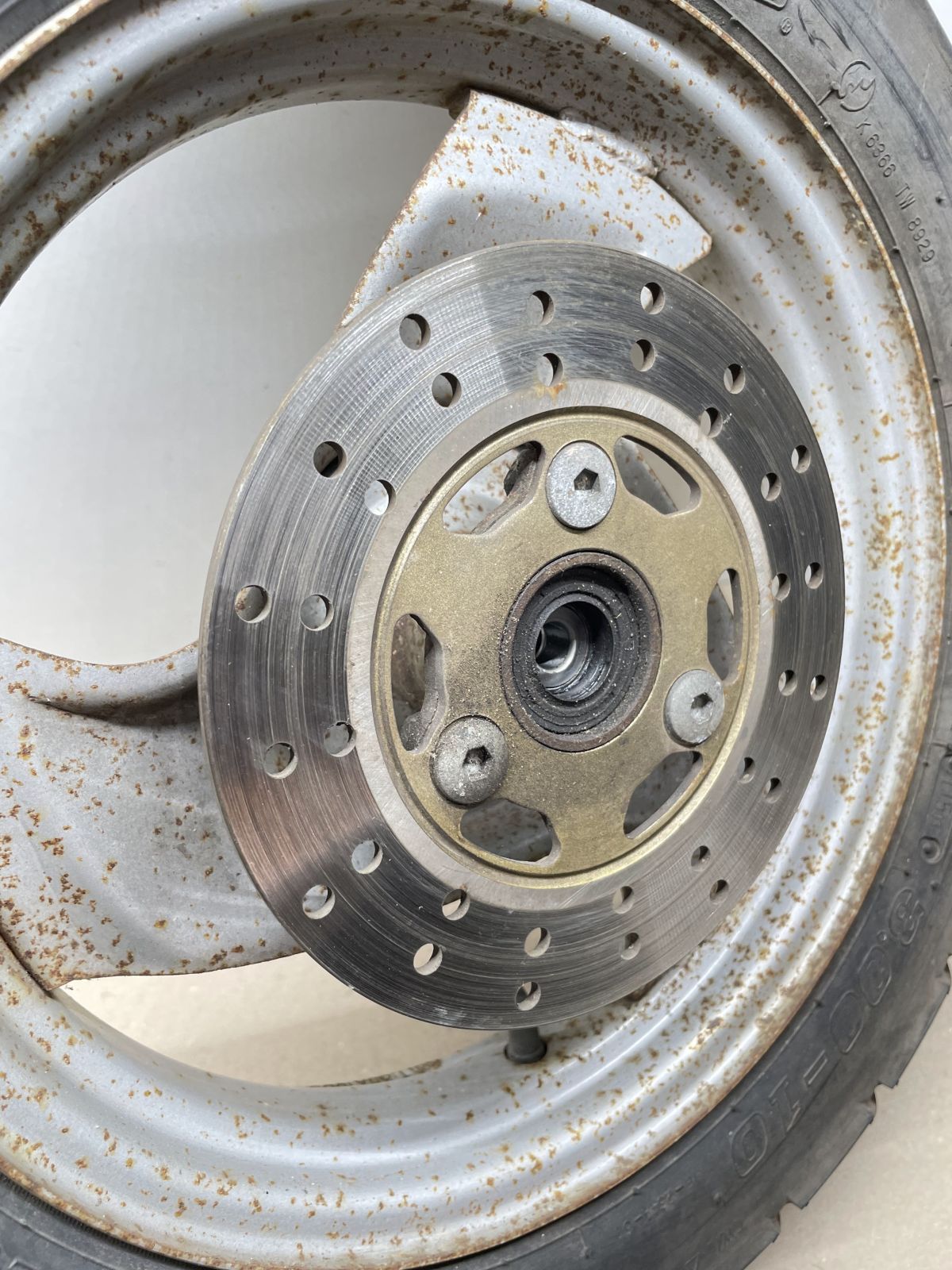 Itteco Shark TR50 - Vorderrad Reifen Felge vorne front wheel  (72-1)