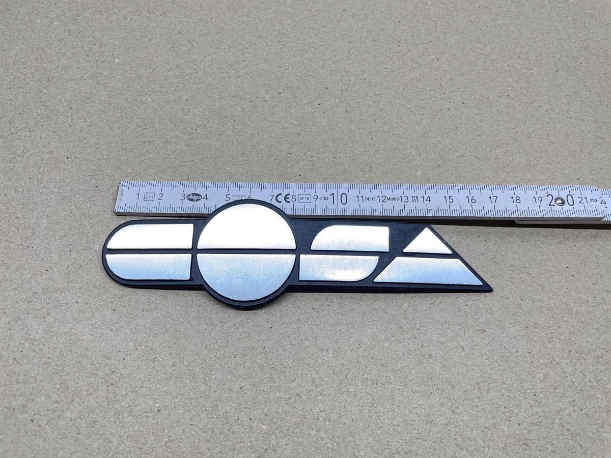 Vespa Cosa - ORIGINAL Emblem Schriftzug Seitenhaube NEU (P22)