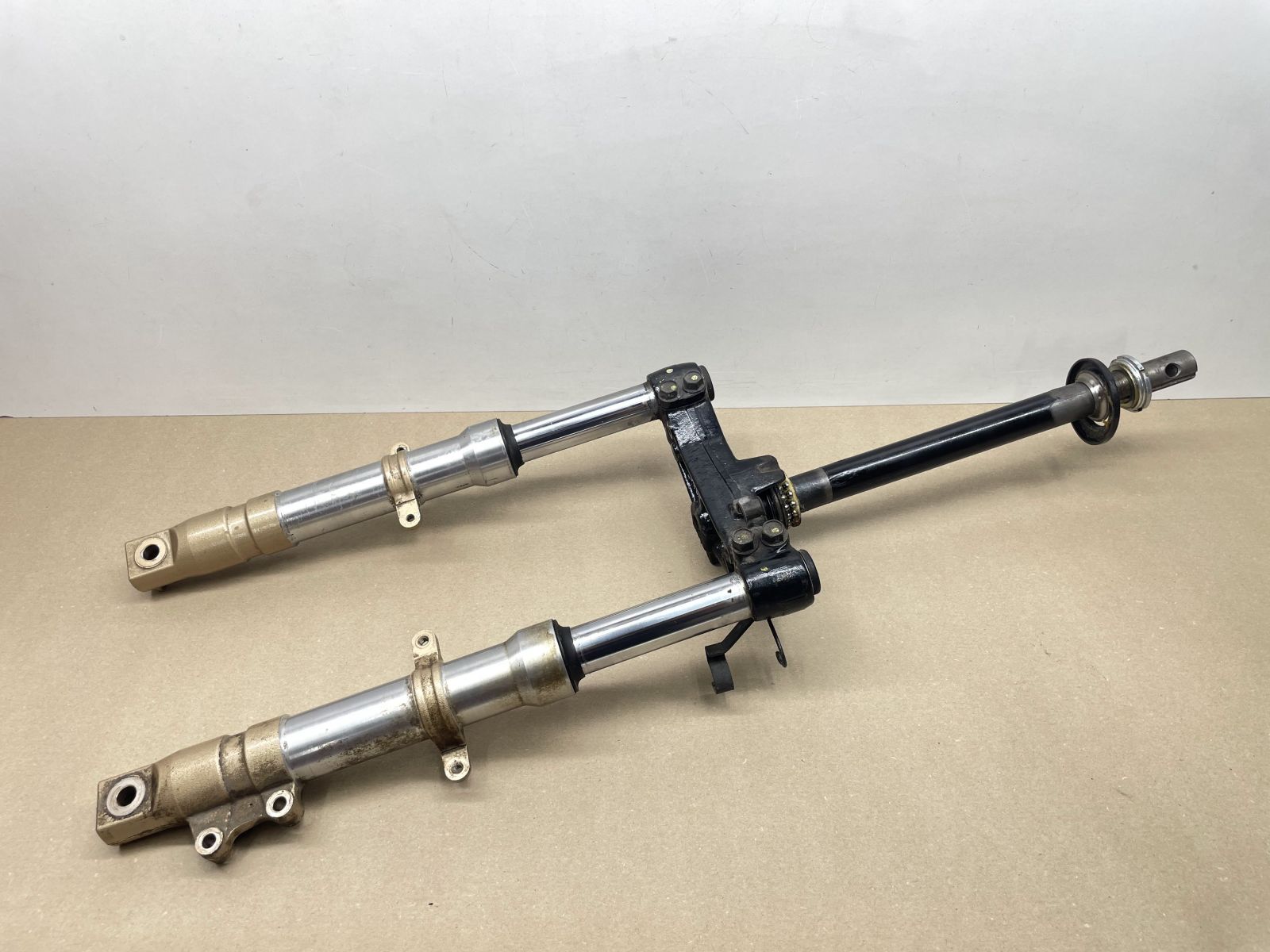 Honda X8R- original Gabel Stoßdämpfer Federung fork  (119)