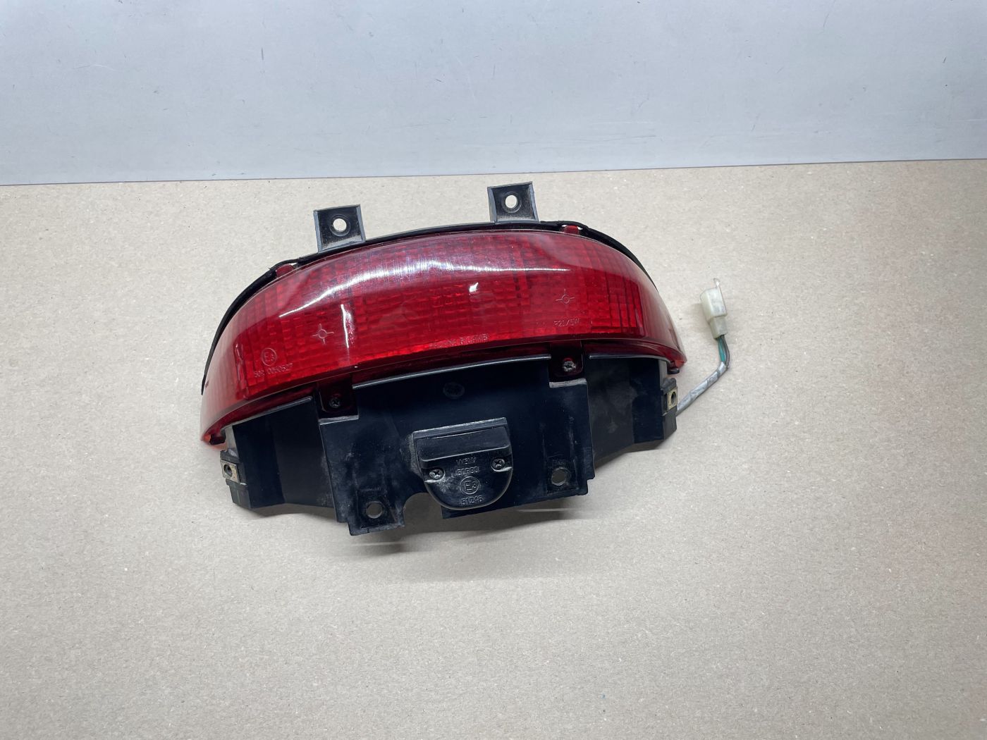 Kymco KB 50  - original Rücklicht Licht Lampe hinten rearlight  (117)