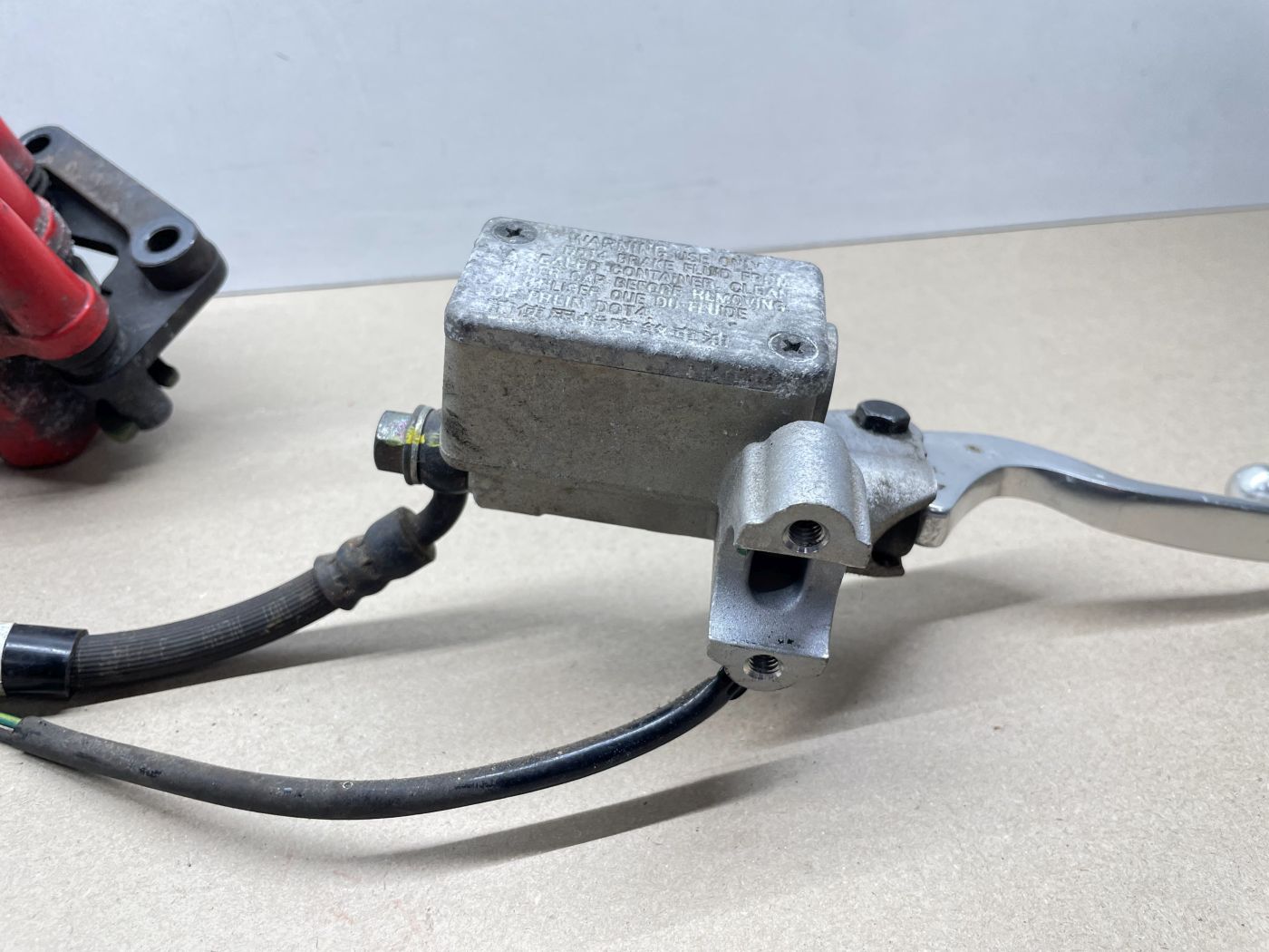 Kymco Vitality 2T - Bremse vorne Bremshebel Bremspumpe Bremszange brake (108)